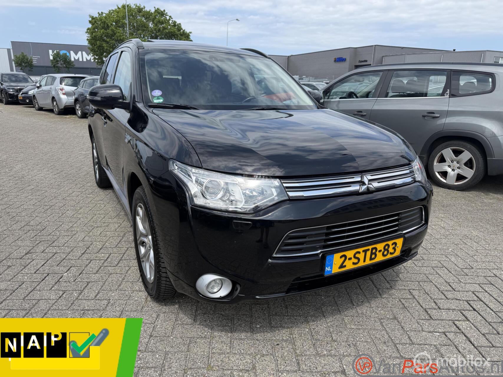 Foto van MITSUBISHI MITSUBISHI OUTLANDER