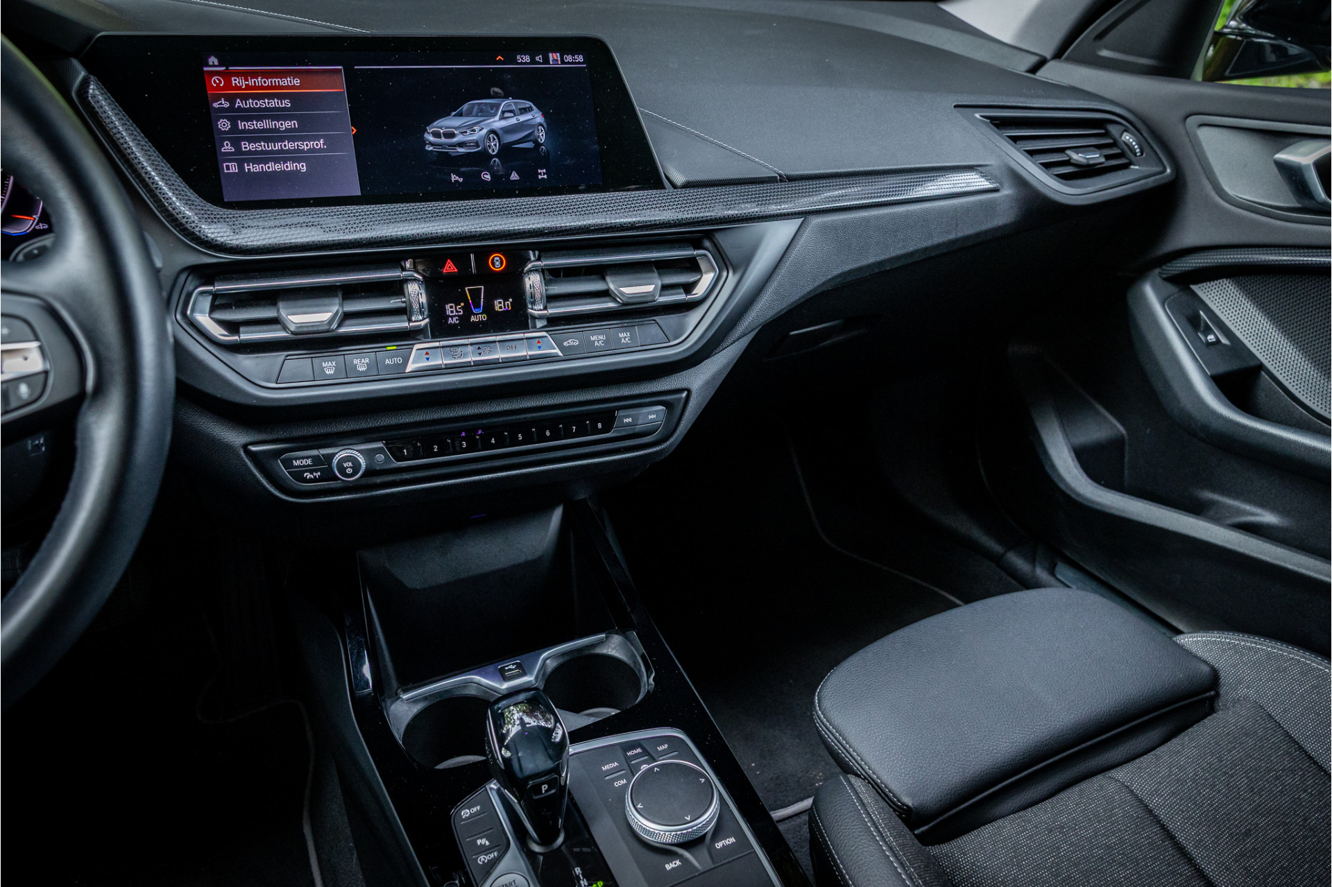 Foto van BMW 118i