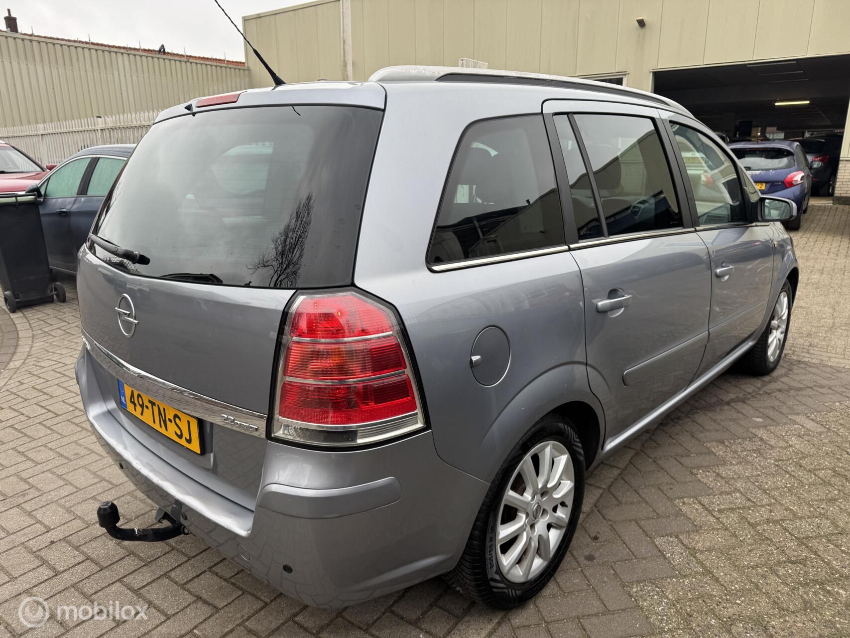 Foto van Opel Zafira
