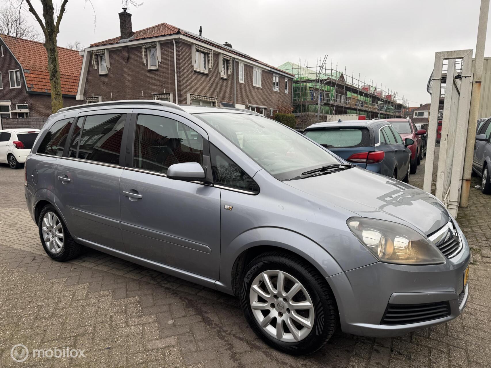 Foto van Opel Zafira