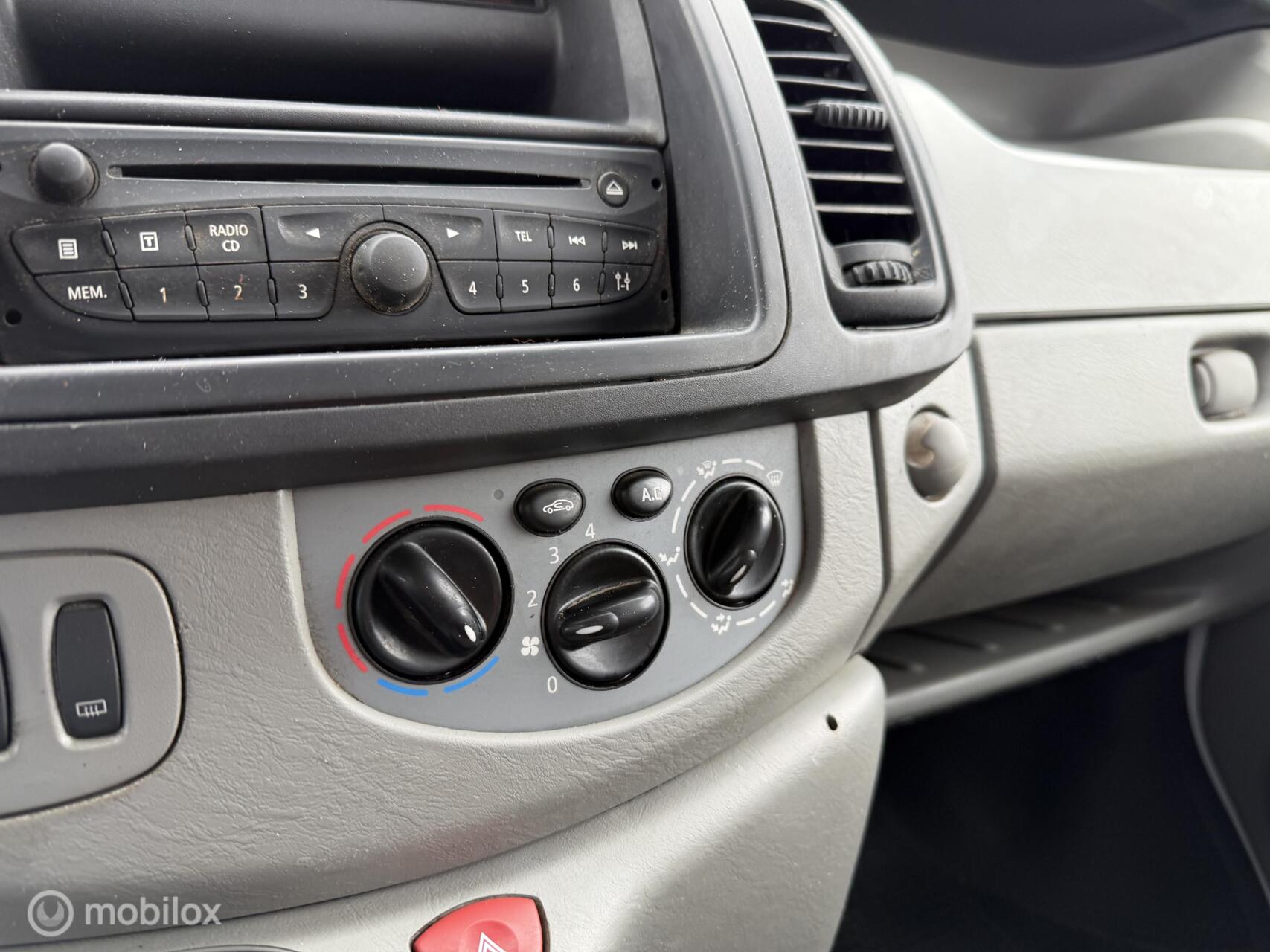 Foto van Opel Vivaro