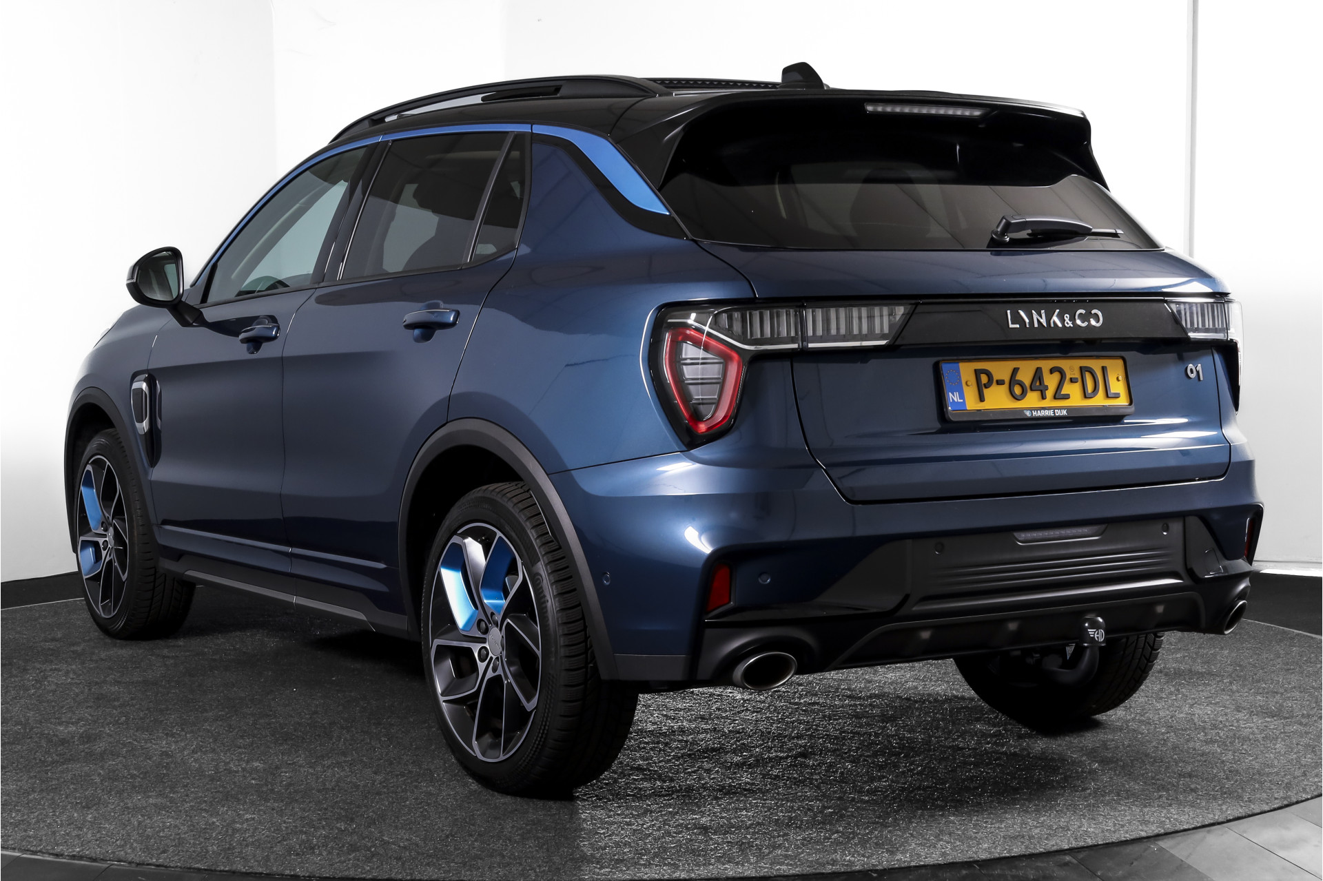 Foto van Lynk&co LYNK & Co 01