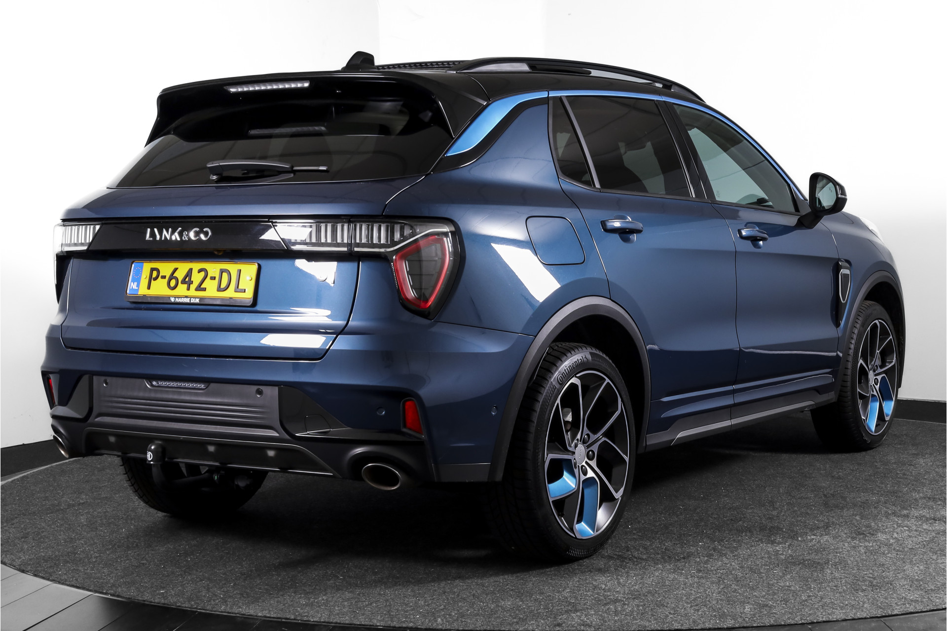 Foto van Lynk&co LYNK & Co 01
