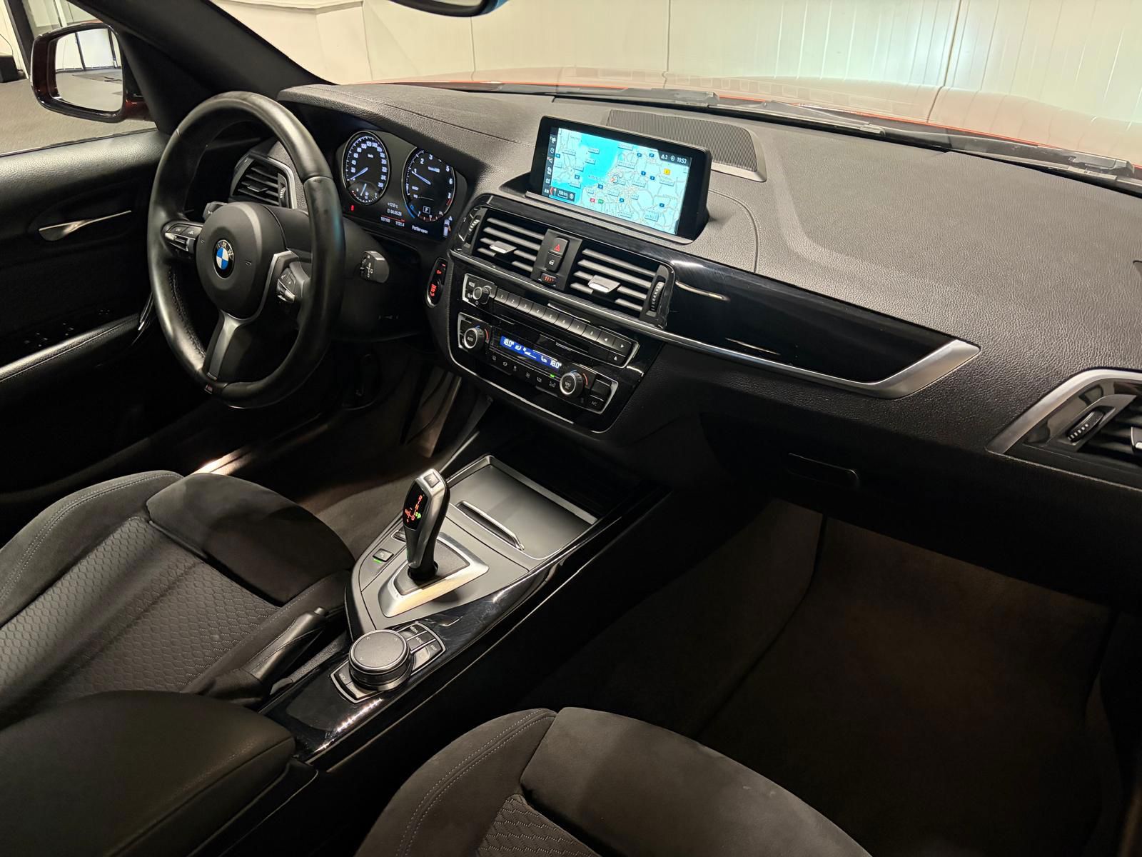 Foto van BMW 118i