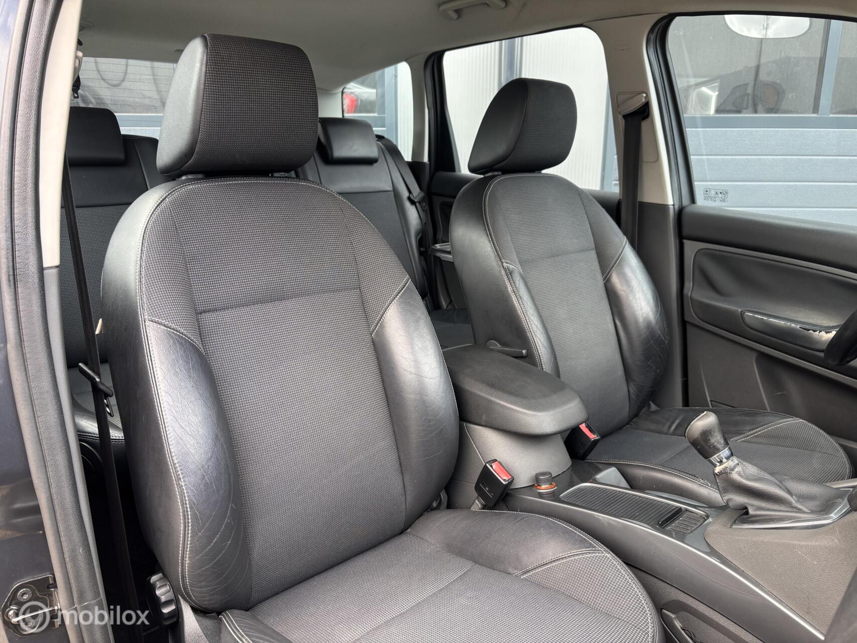 Foto van Ford C-max