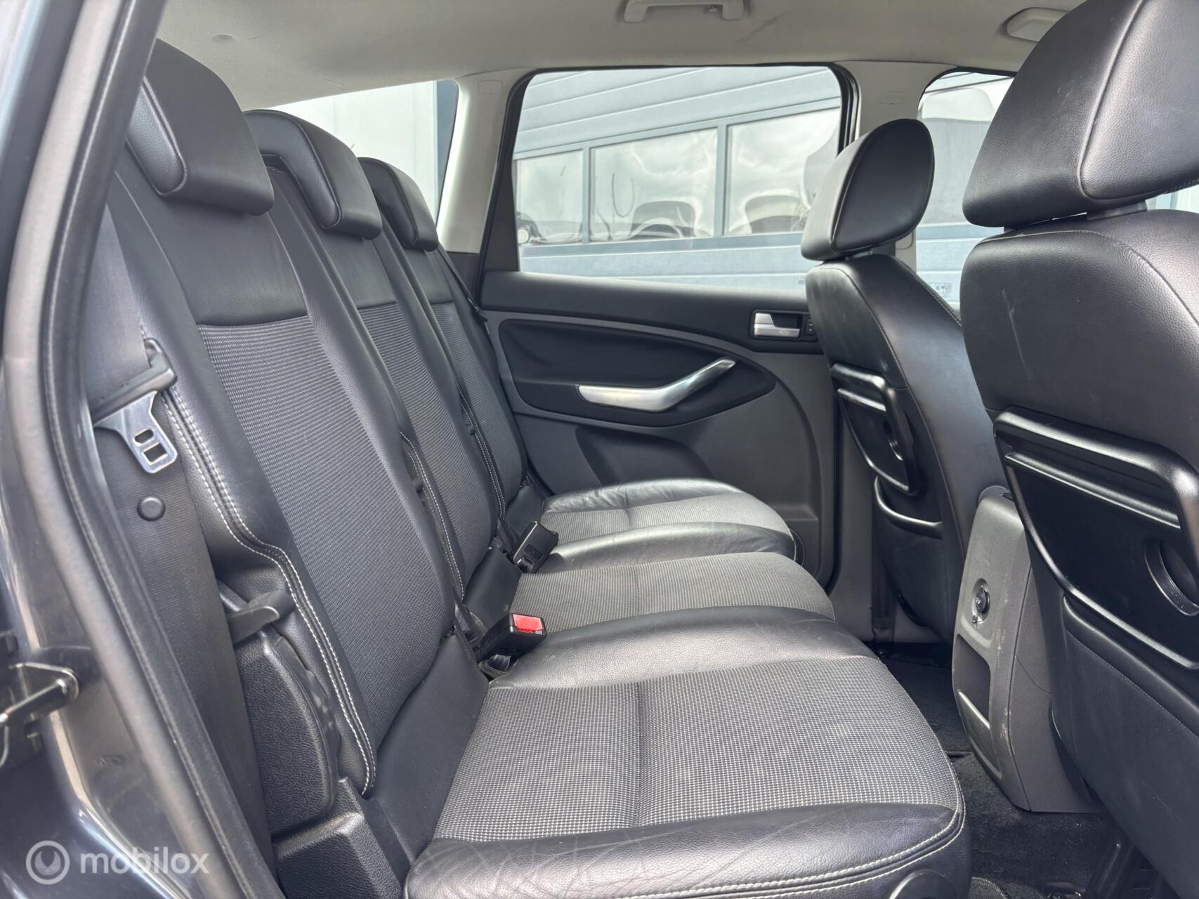 Foto van Ford C-max