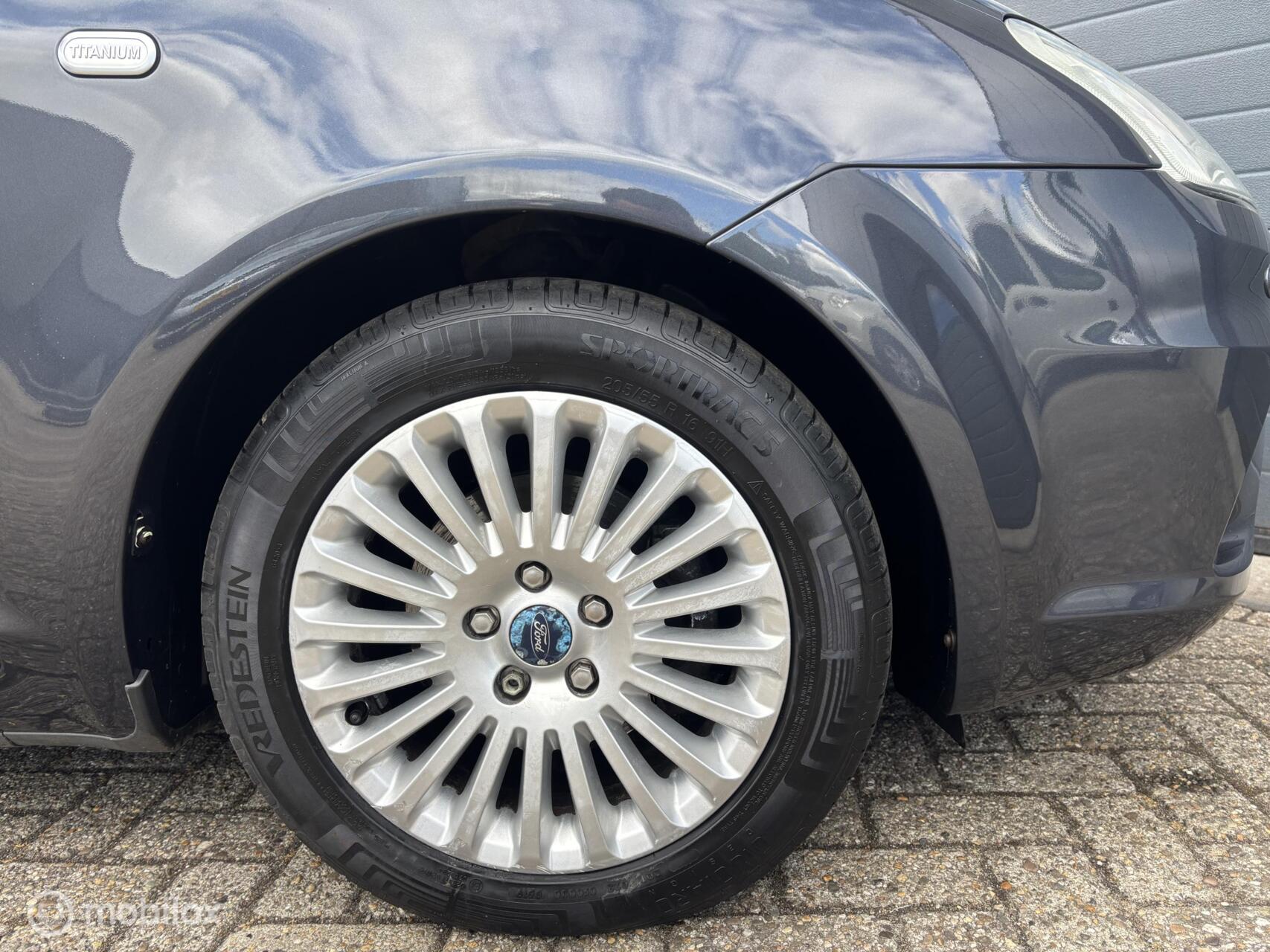 Foto van Ford C-max