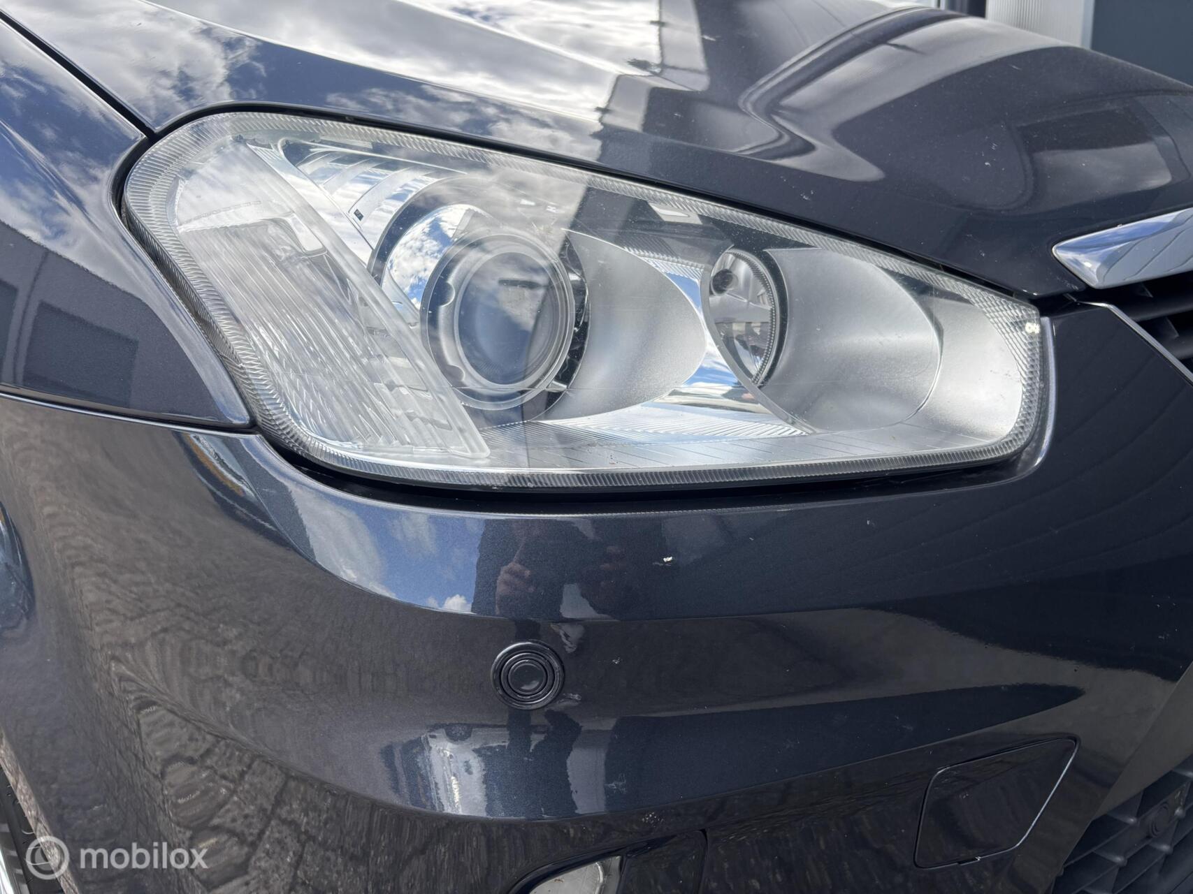 Foto van Ford C-max