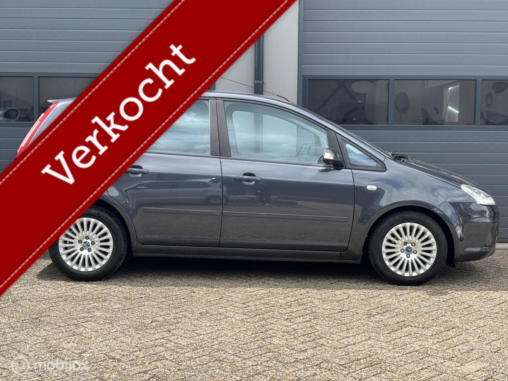 Foto van Ford C-max