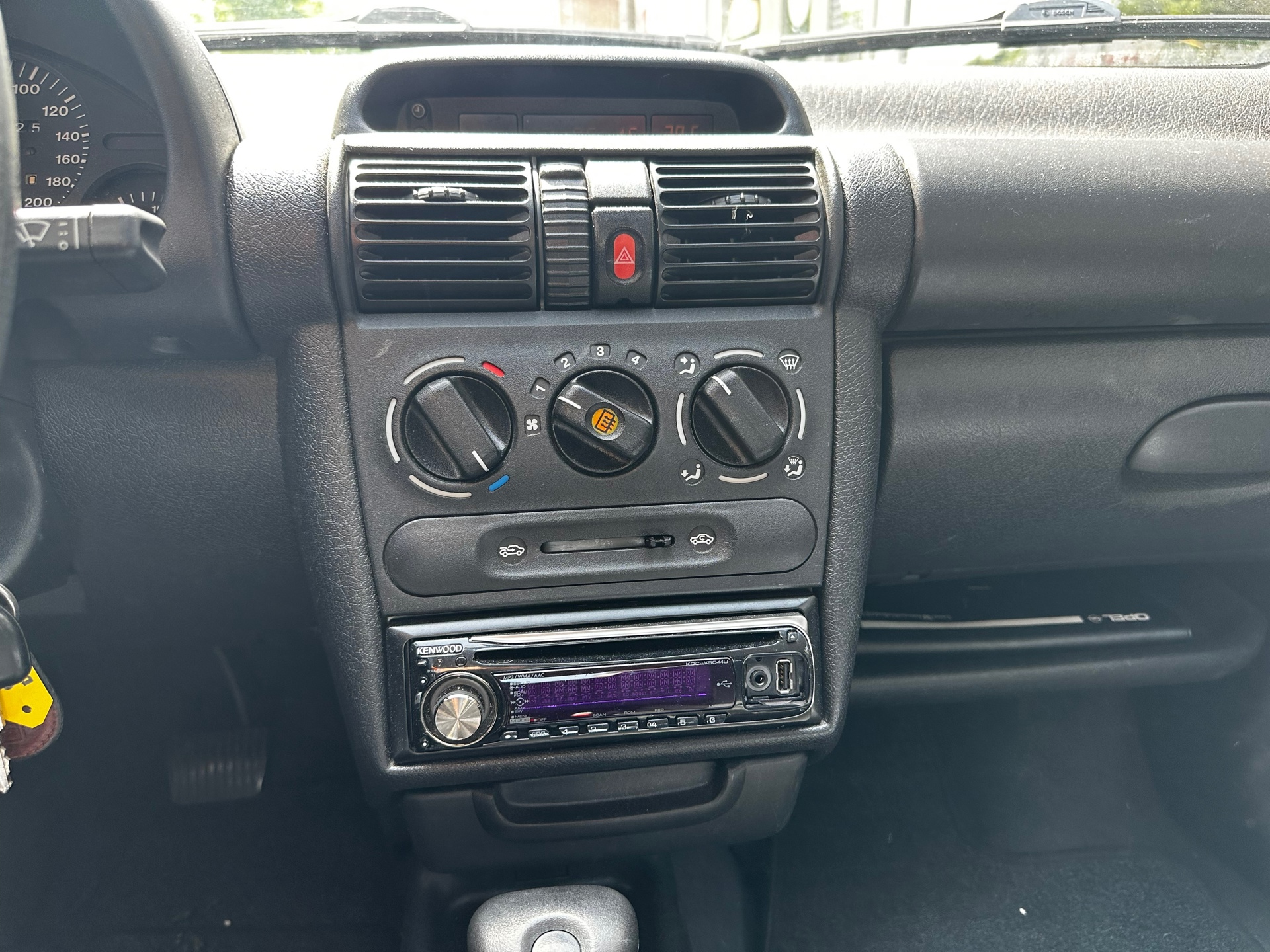 Foto van Opel Corsa-b