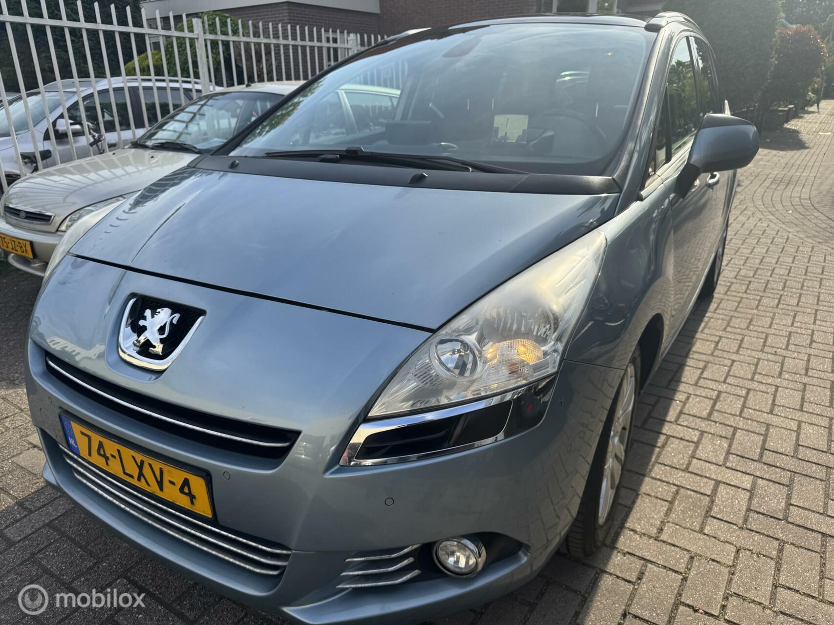 Foto van Peugeot 5008