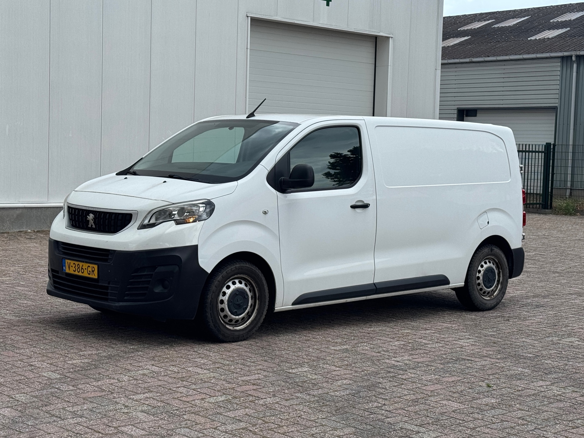 Foto van PEUGEOT EXPERT
