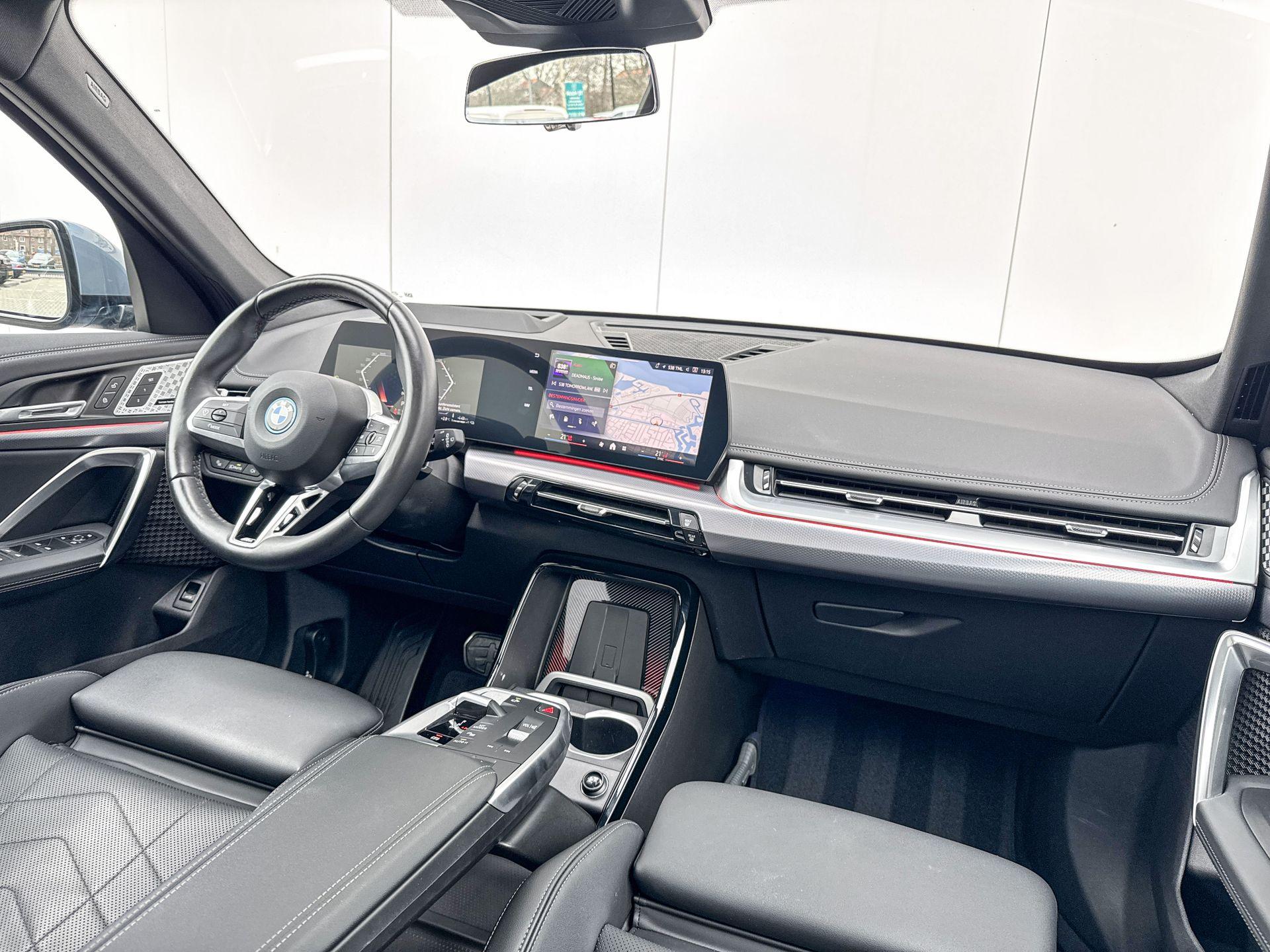 Foto van BMW X1 Xdrive25e