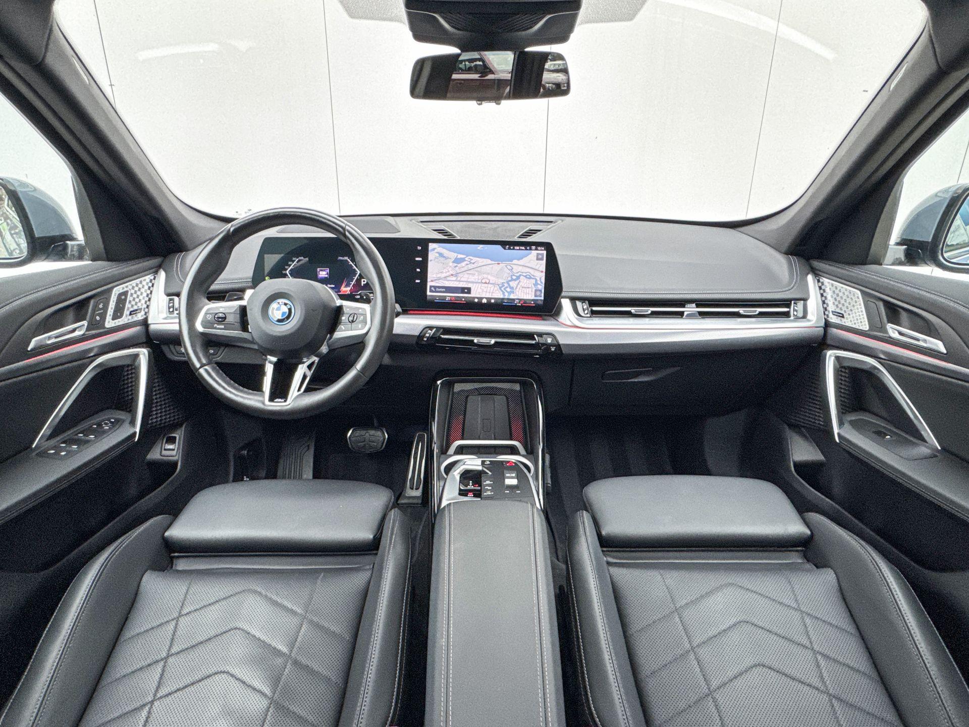 Foto van BMW X1 Xdrive25e