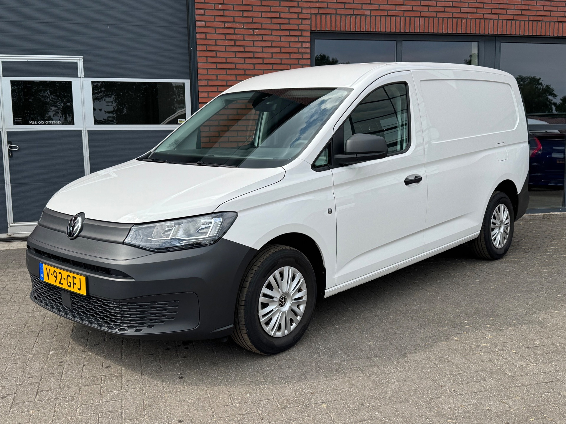 Foto van VOLKSWAGEN CADDY MODIFIED PARTITION WALL