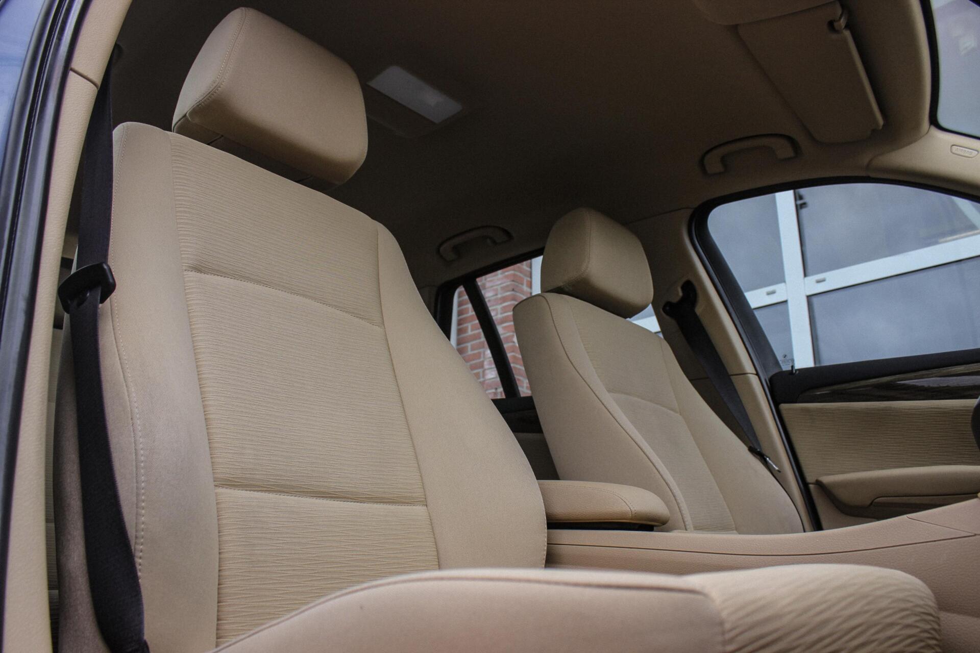Foto van BMW X1 sDrive 18i