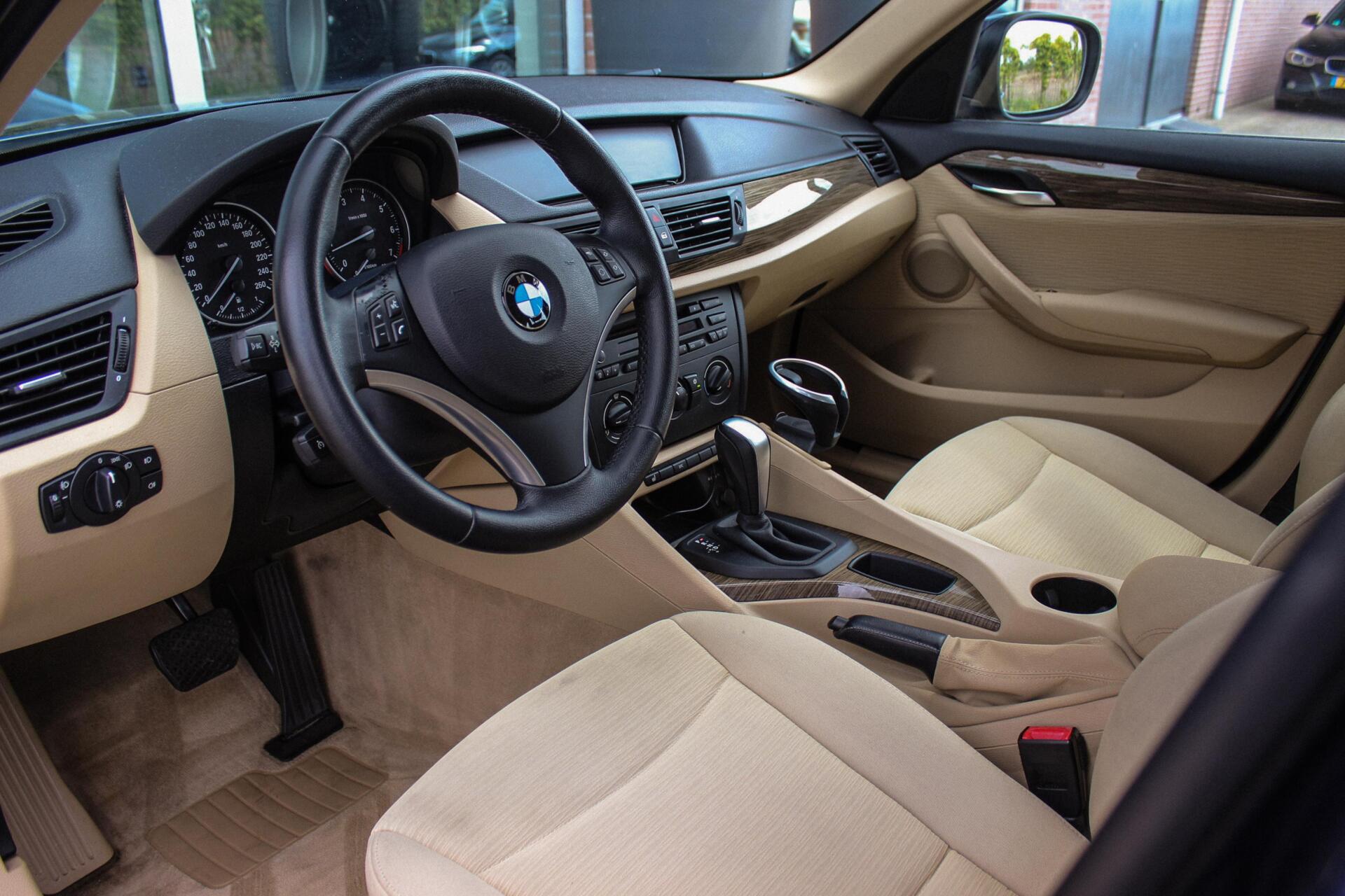 Foto van BMW X1 sDrive 18i