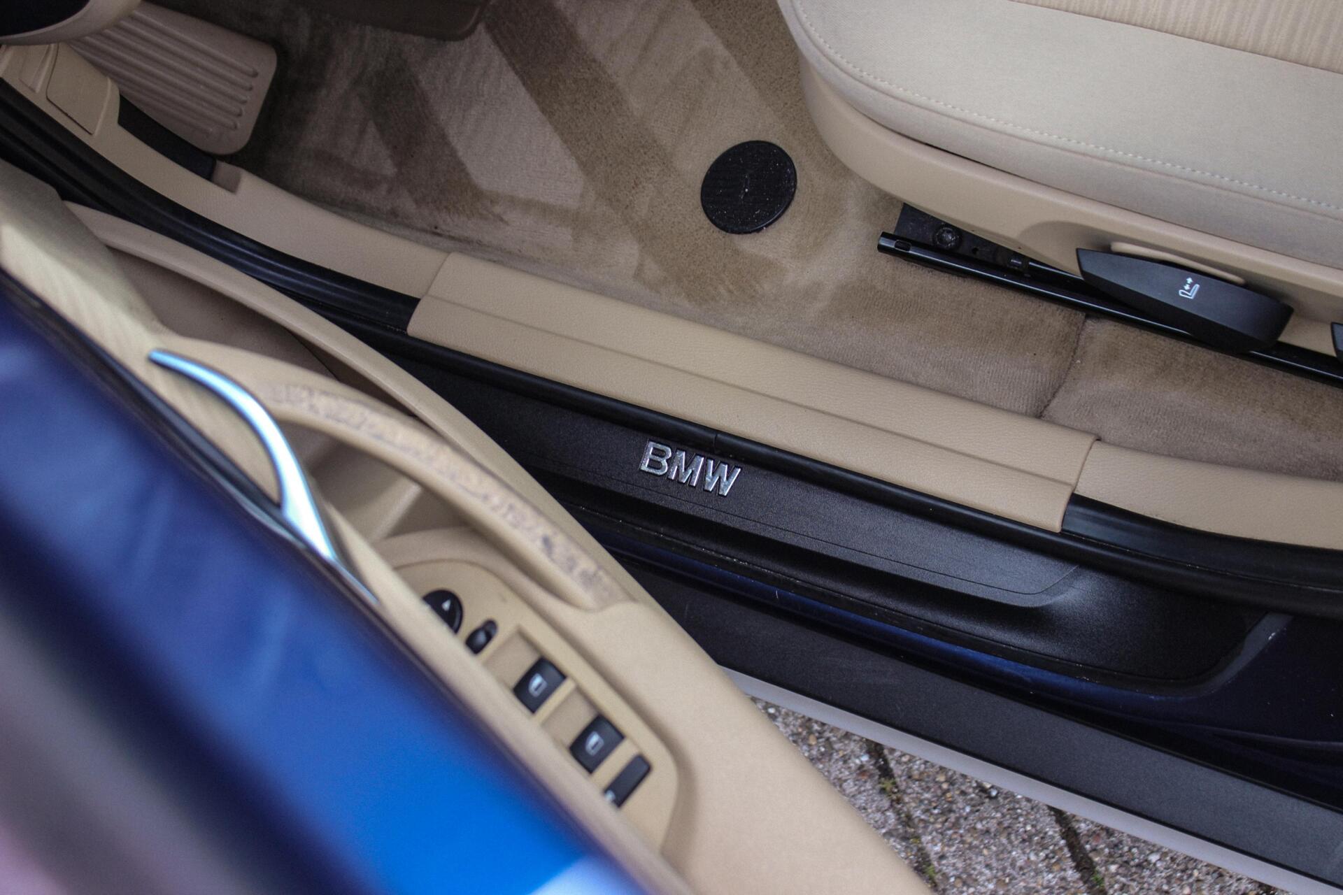 Foto van BMW X1 sDrive 18i