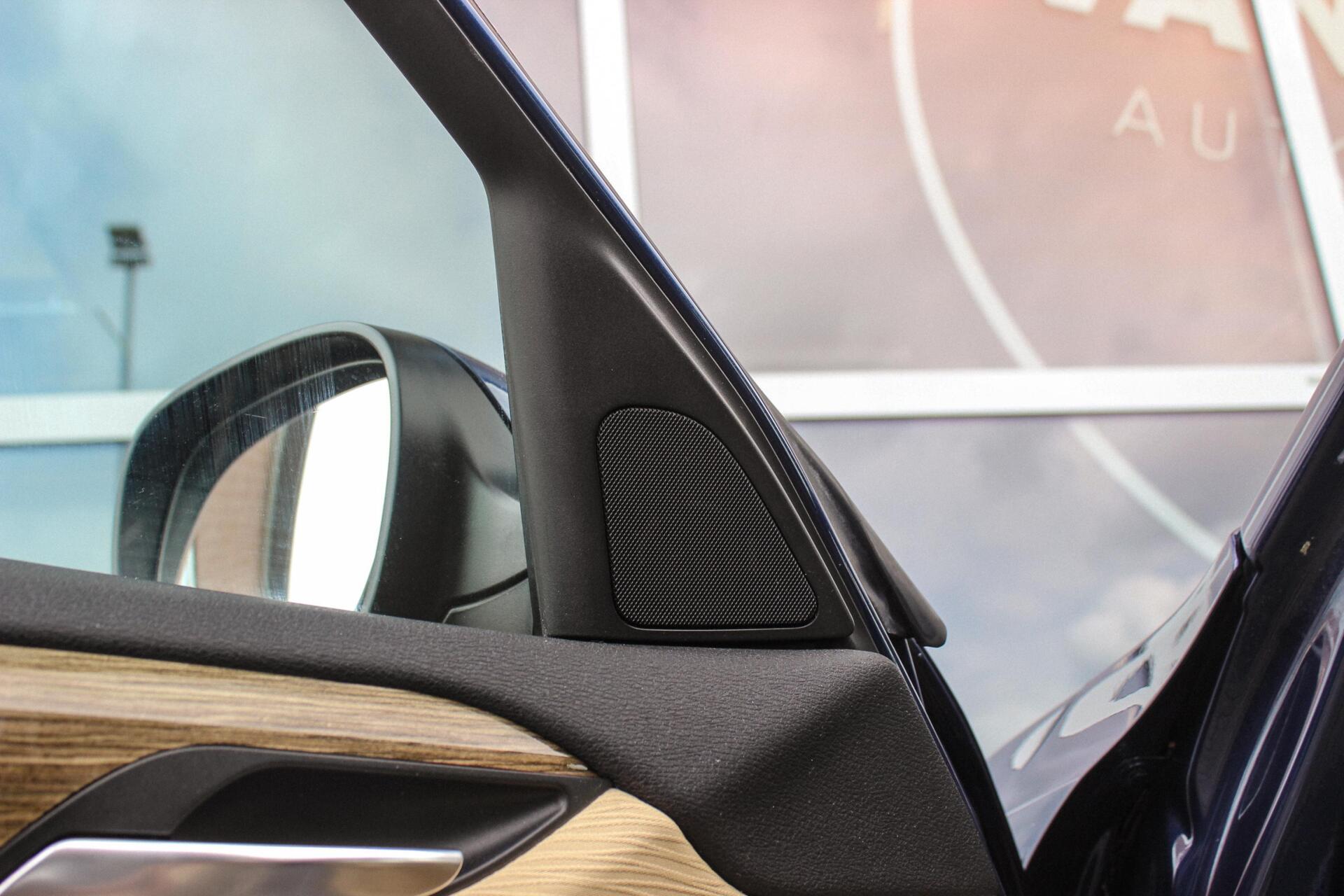 Foto van BMW X1 sDrive 18i