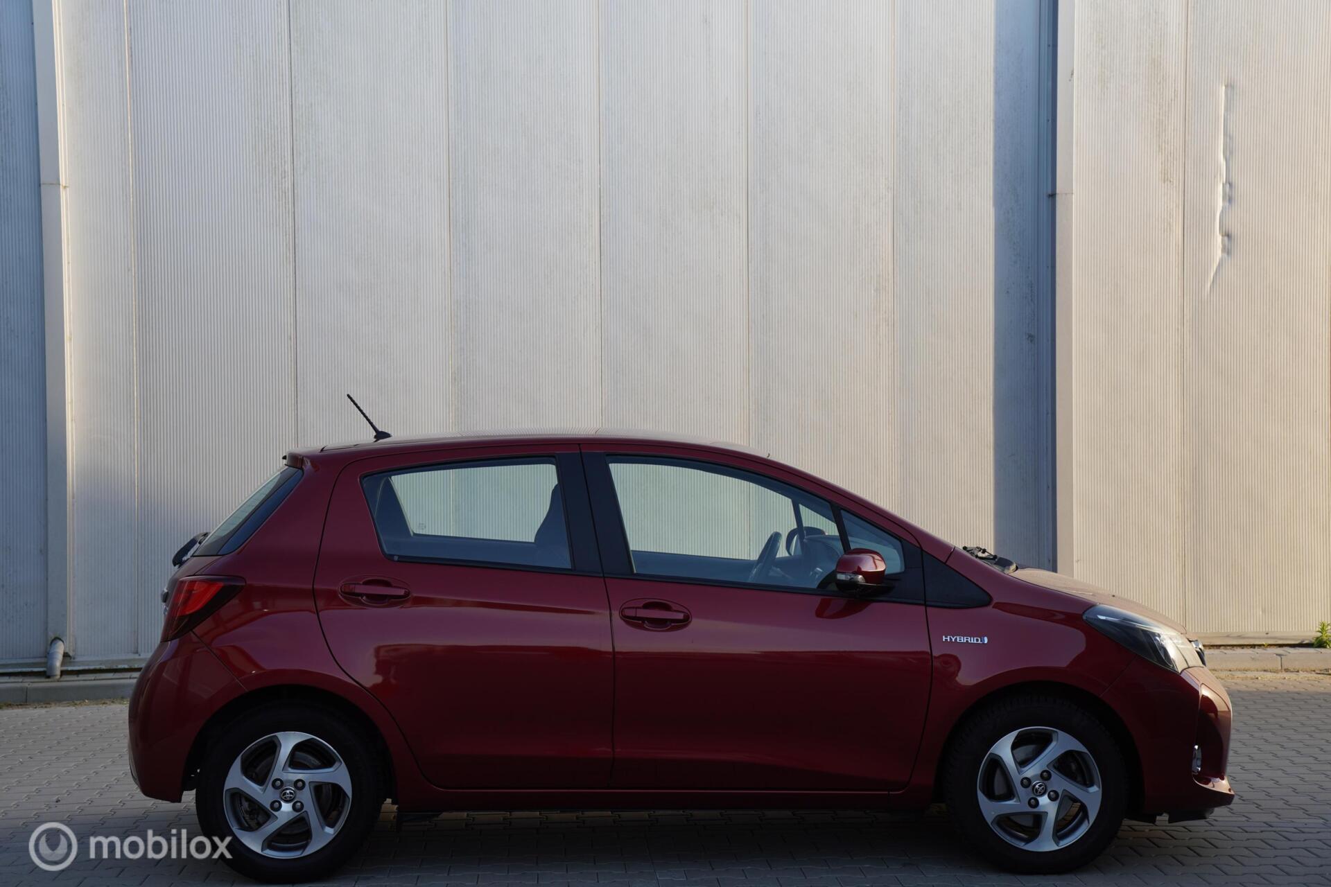 Foto van Toyota Toyota Yaris Hybrid