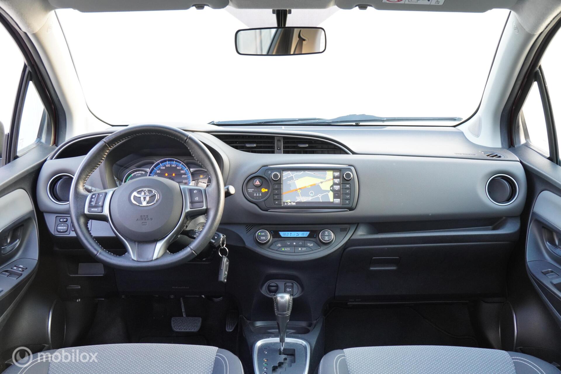 Foto van Toyota Toyota Yaris Hybrid