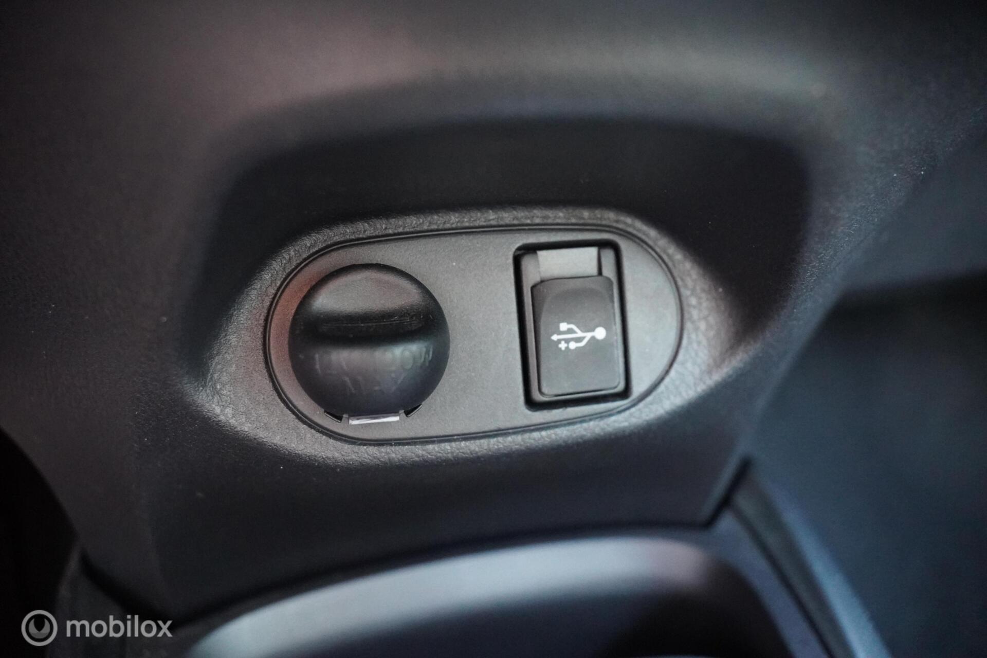 Foto van Toyota Toyota Yaris Hybrid