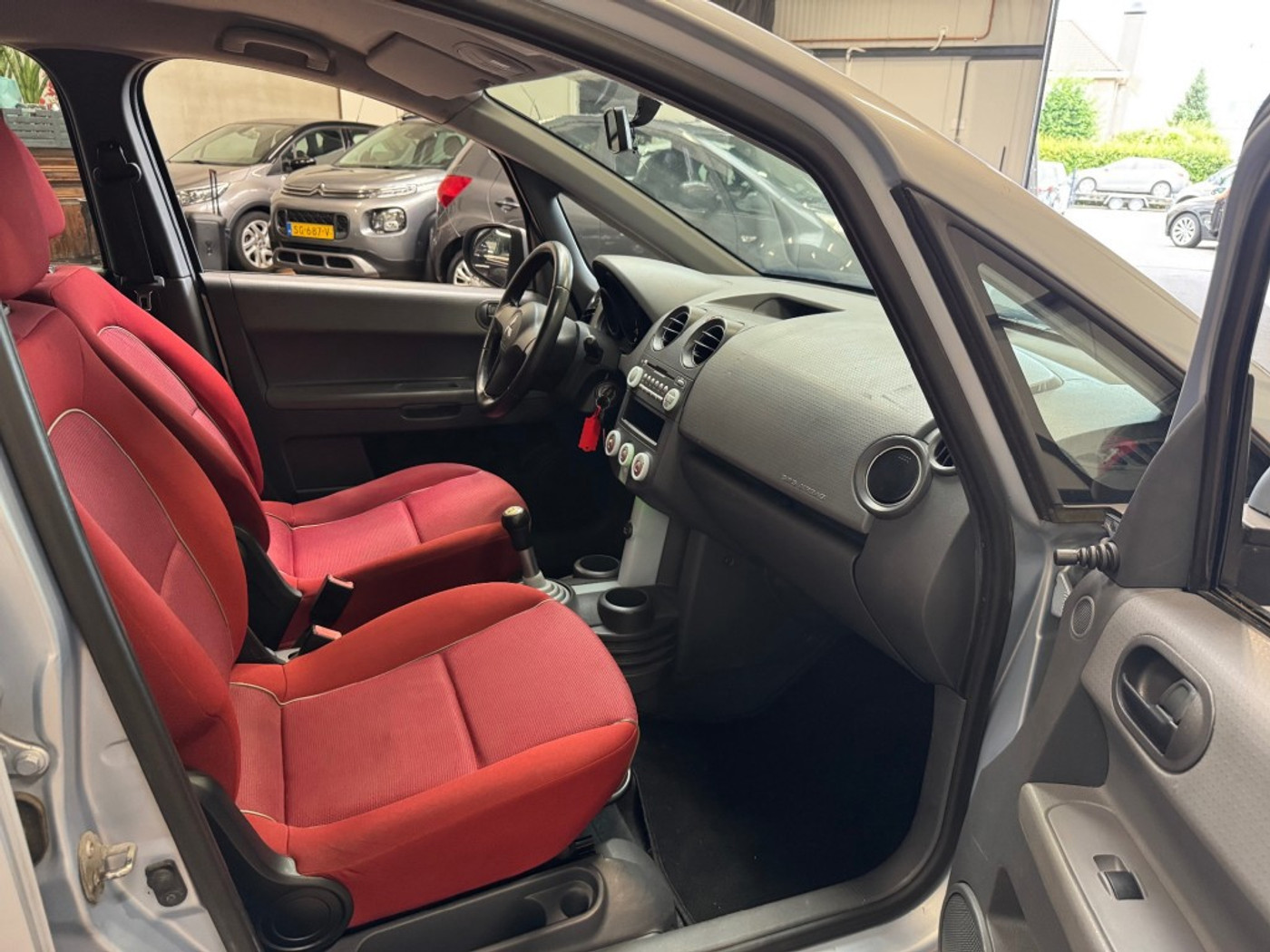 Foto van Mitsubishi Colt