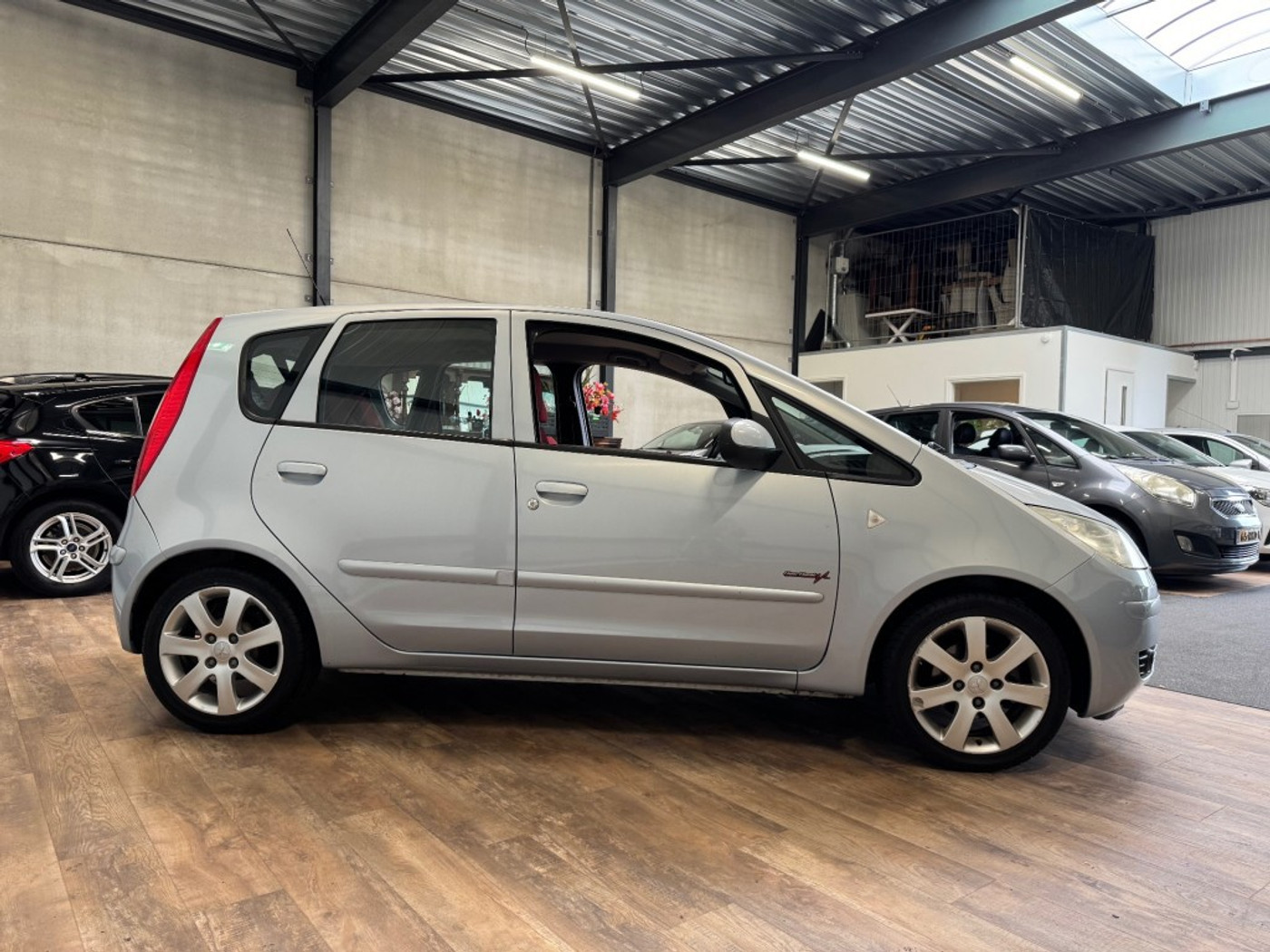 Foto van Mitsubishi Colt