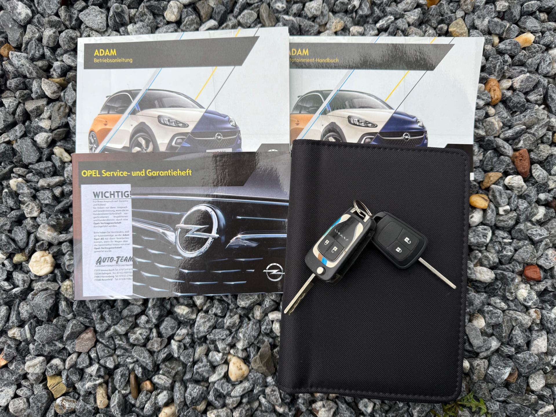 Foto van Opel Adam