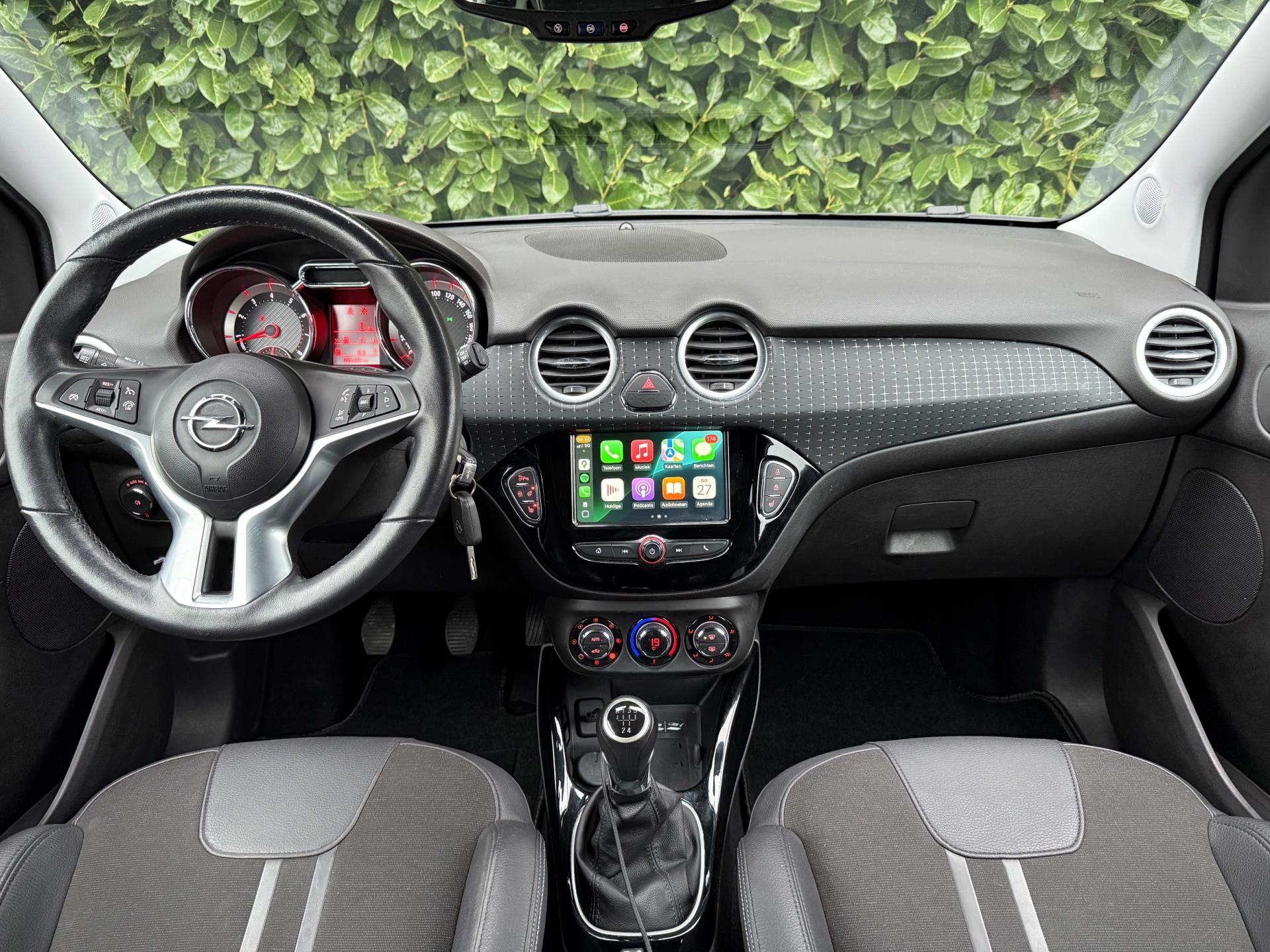 Foto van Opel Adam