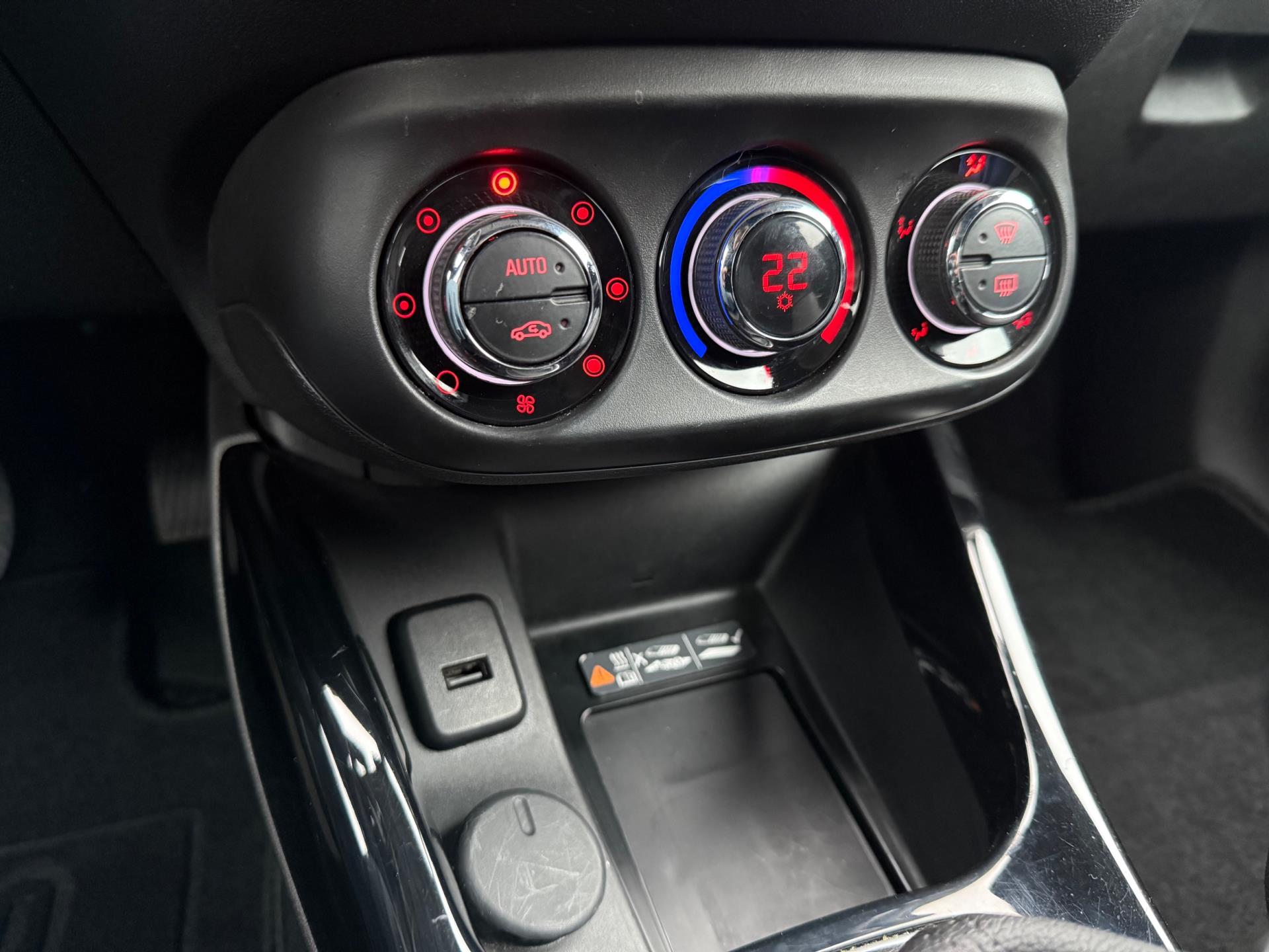 Foto van Opel Adam