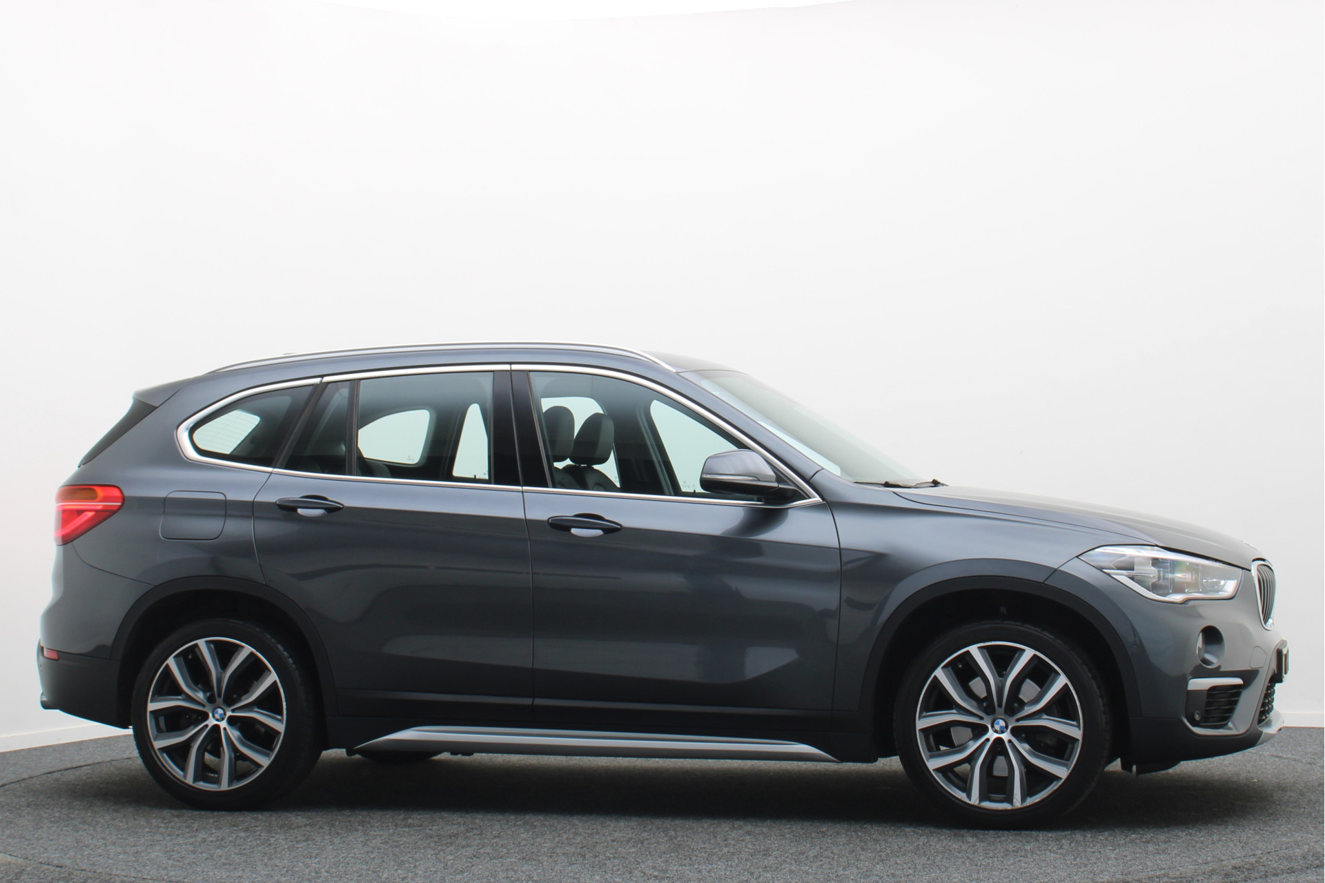 Foto van BMW X1 Xdrive20i