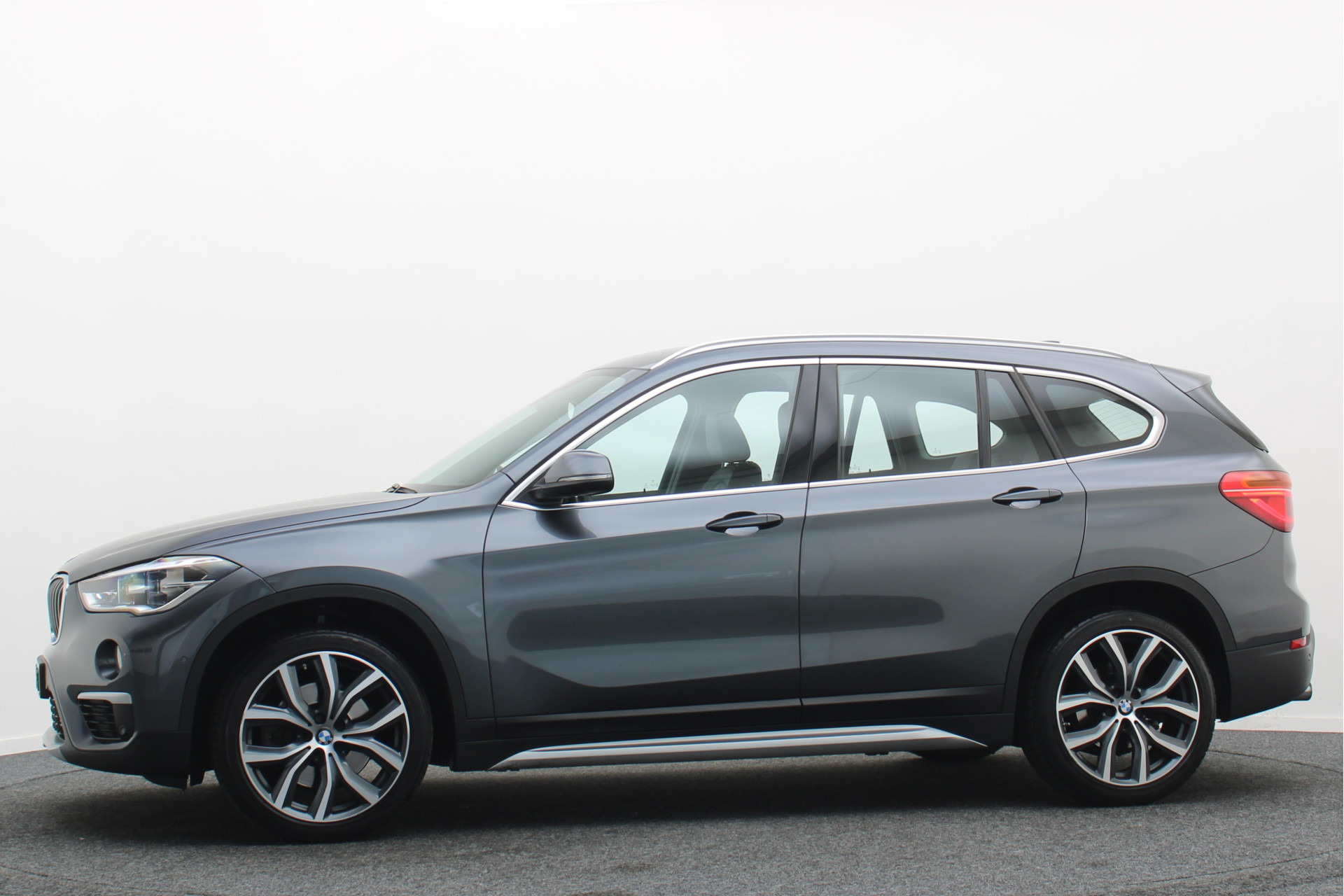 Foto van BMW X1 Xdrive20i