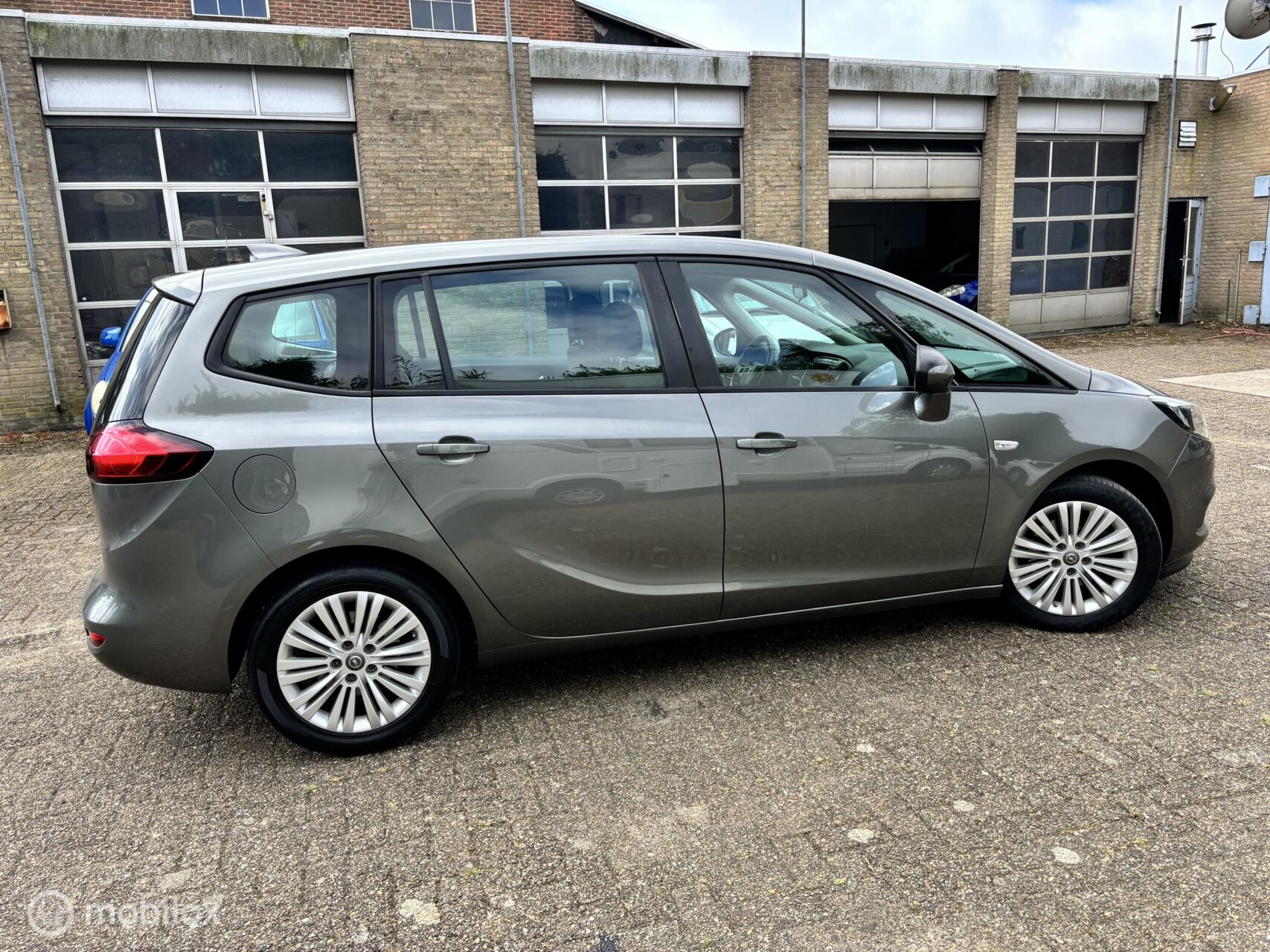 Foto van Opel Zafira