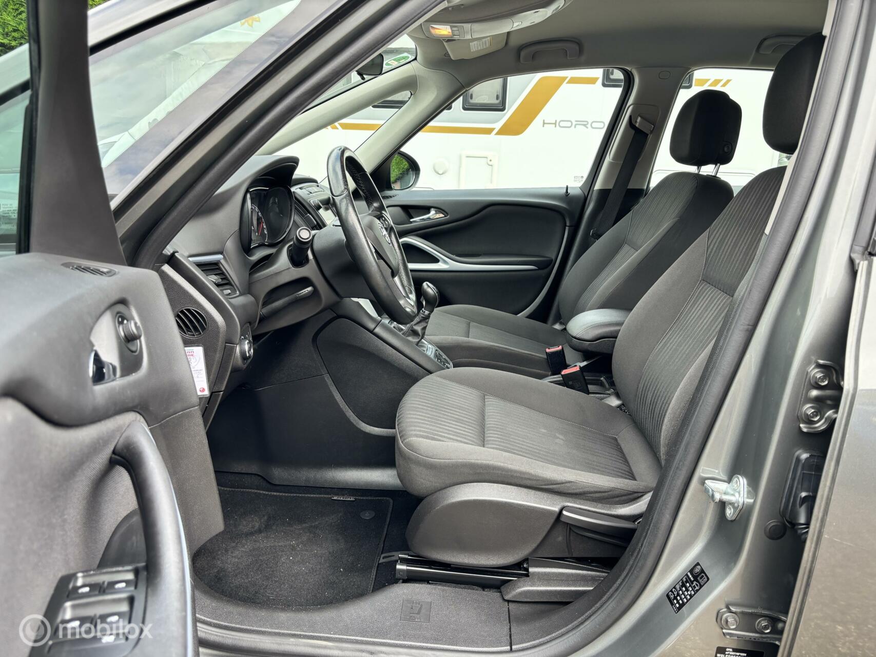 Foto van Opel Zafira