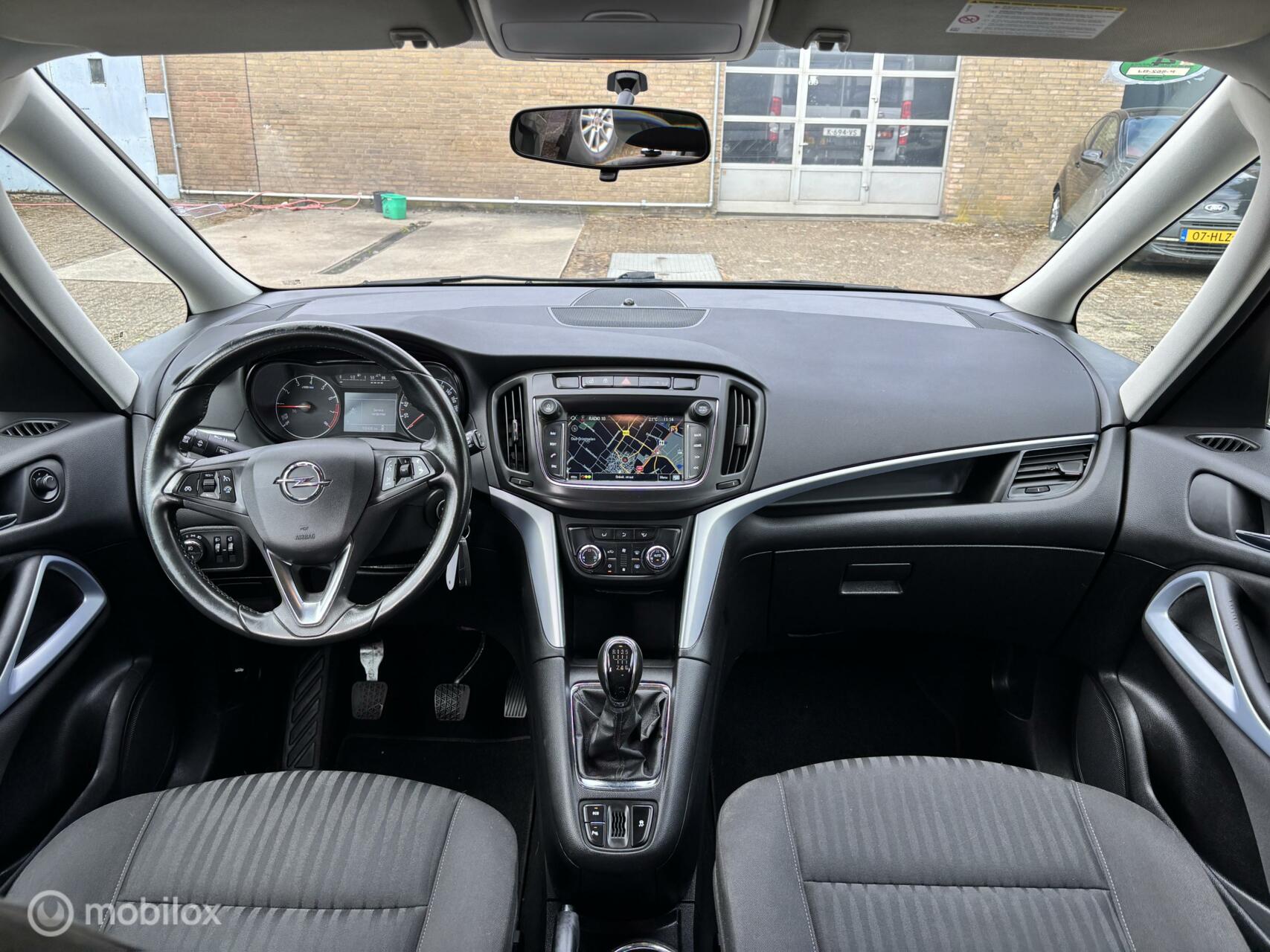 Foto van Opel Zafira