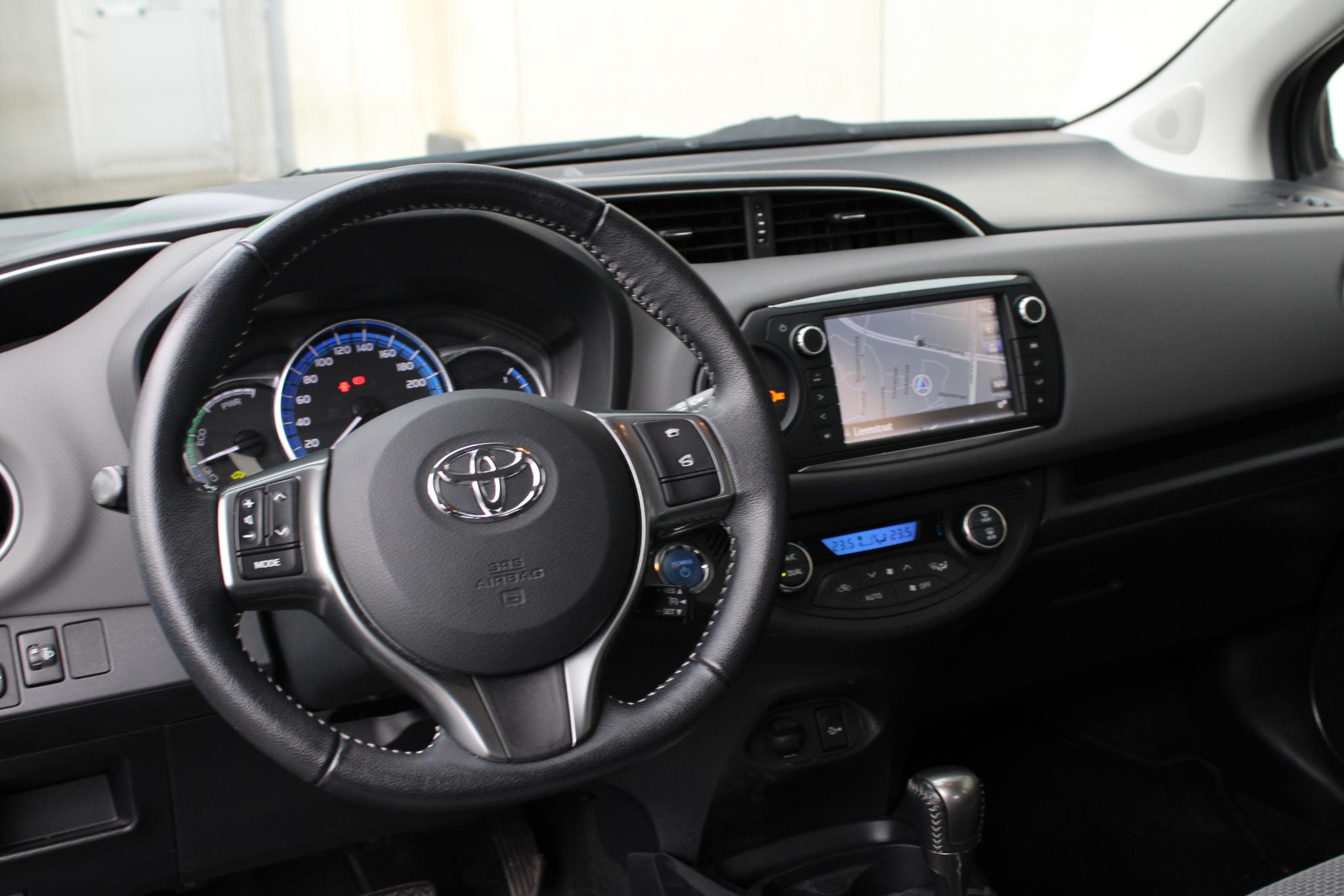 Foto van Toyota Toyota Yaris Hybrid