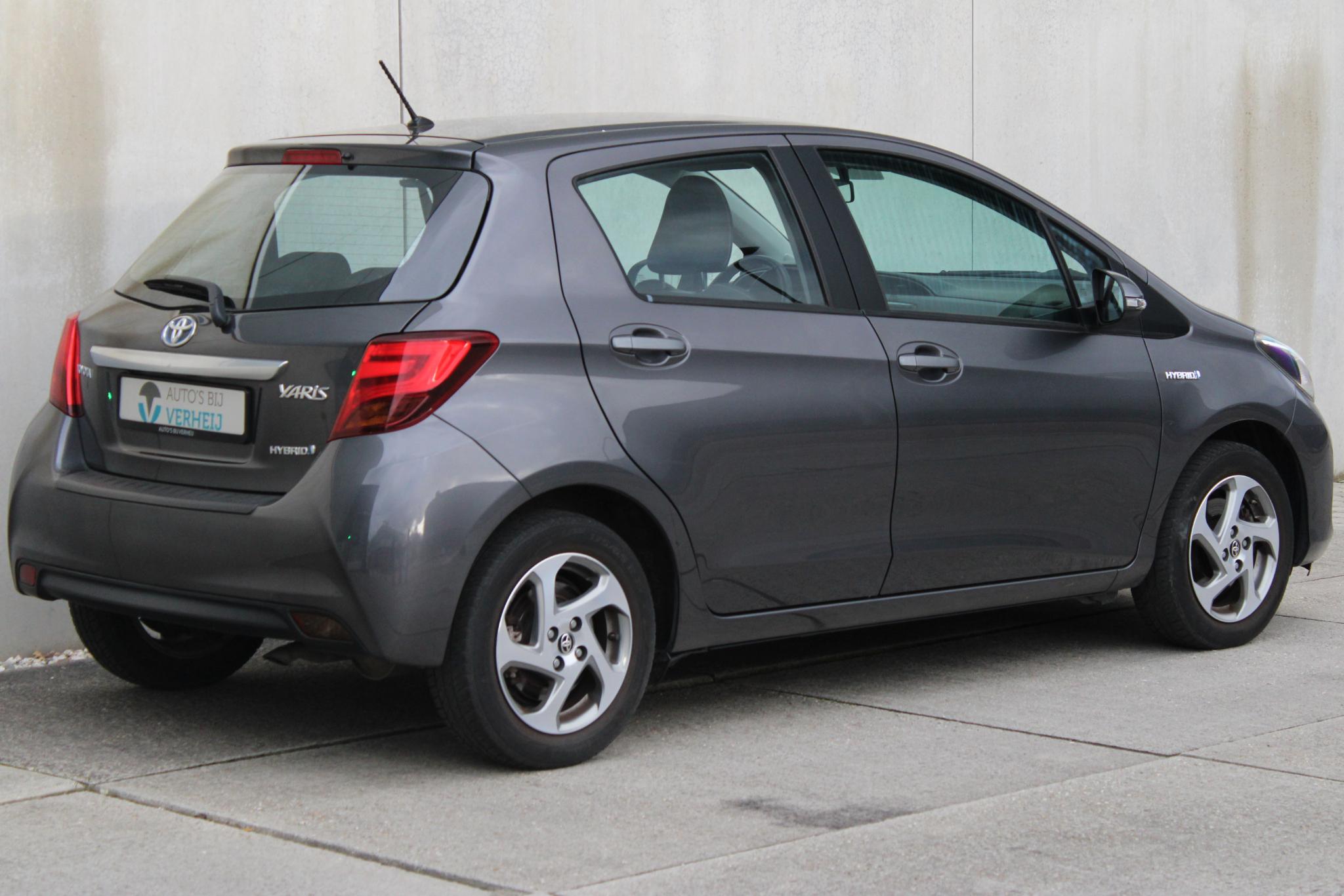Foto van Toyota Toyota Yaris Hybrid