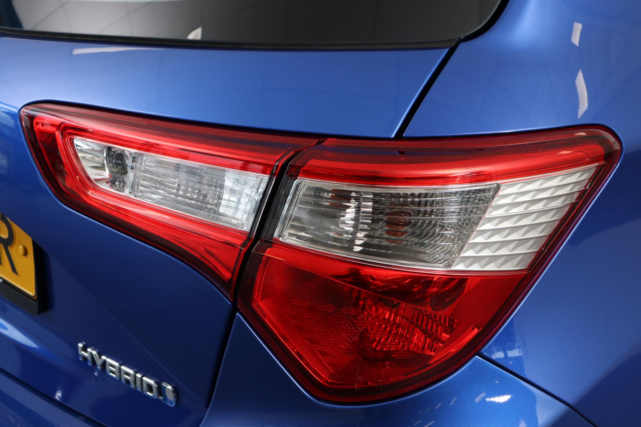 Foto van Toyota Toyota Yaris Hybrid