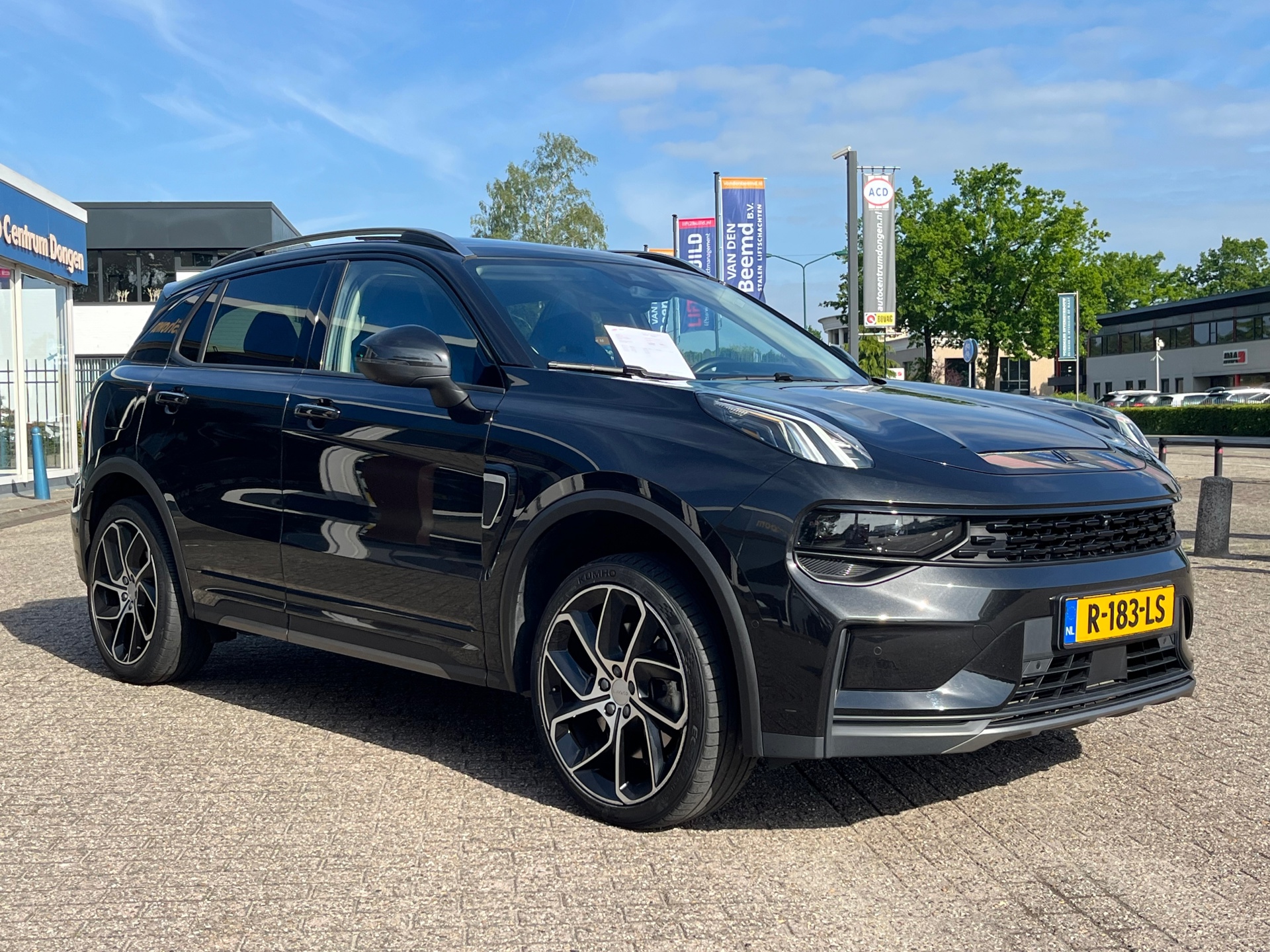 Foto van Lynk&co LYNK & Co 01