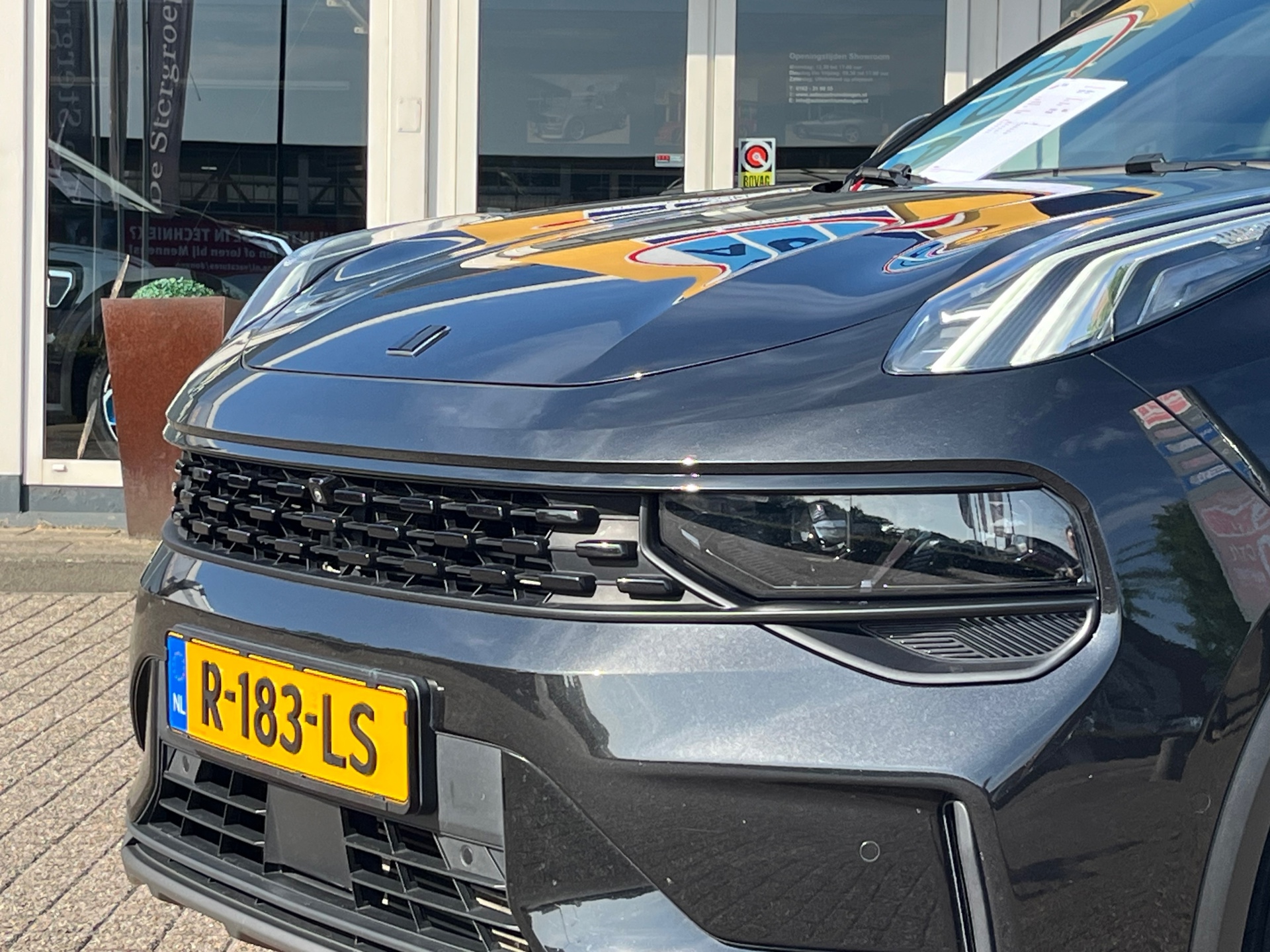 Foto van Lynk&co LYNK & Co 01