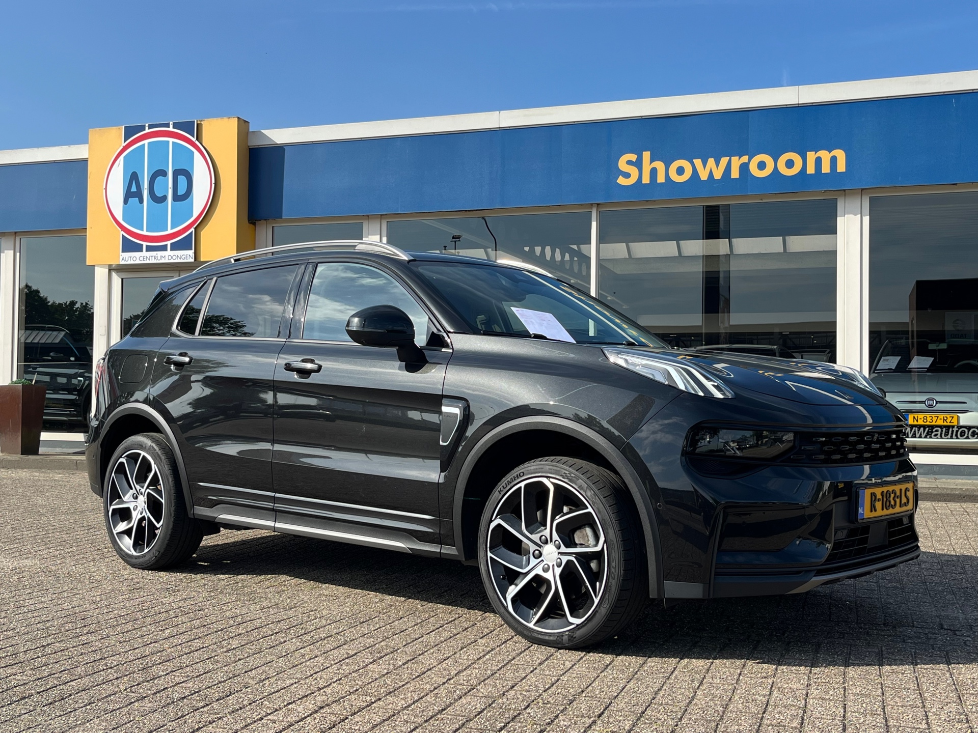 Foto van Lynk&co LYNK & Co 01
