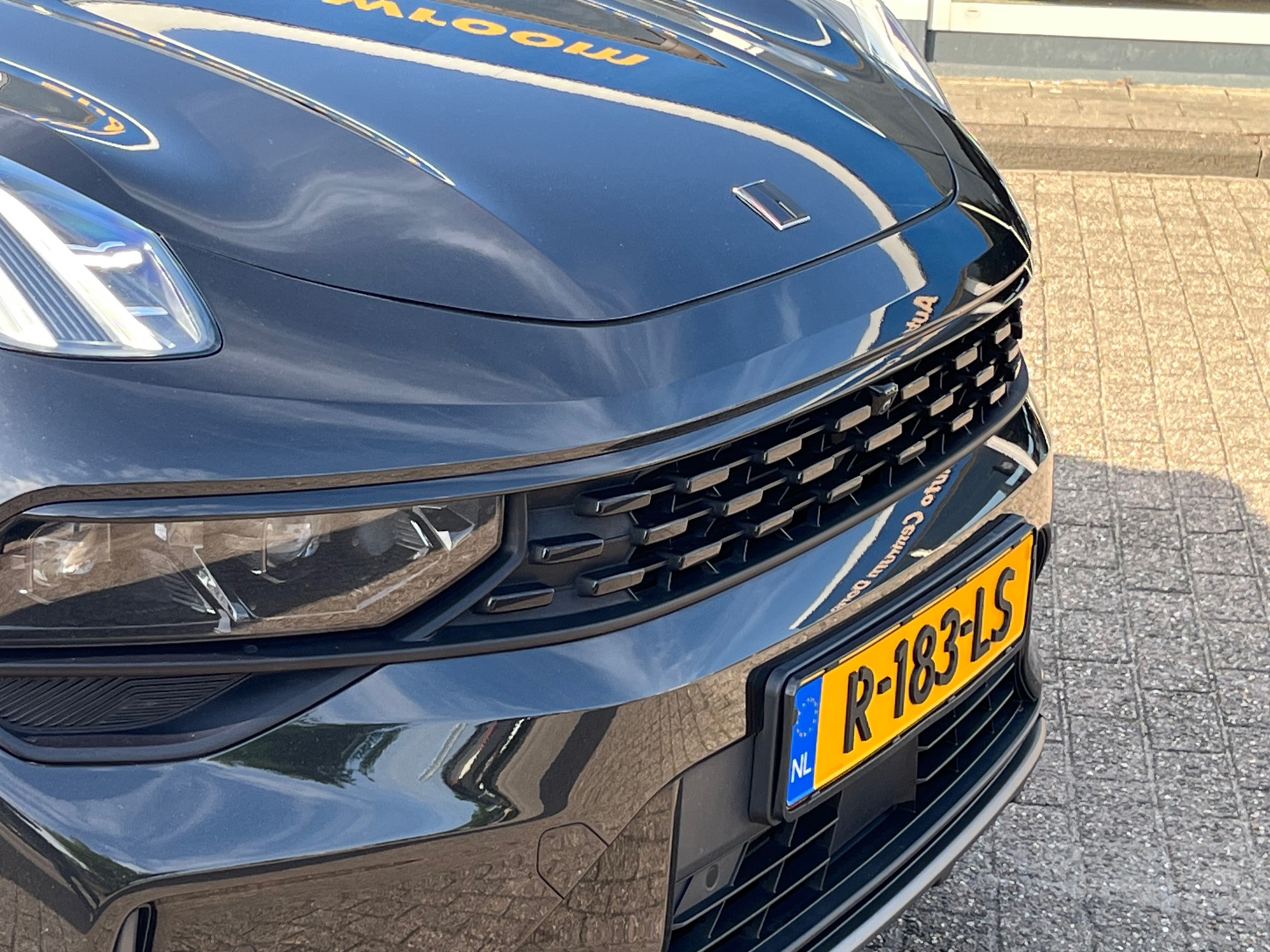 Foto van Lynk&co LYNK & Co 01