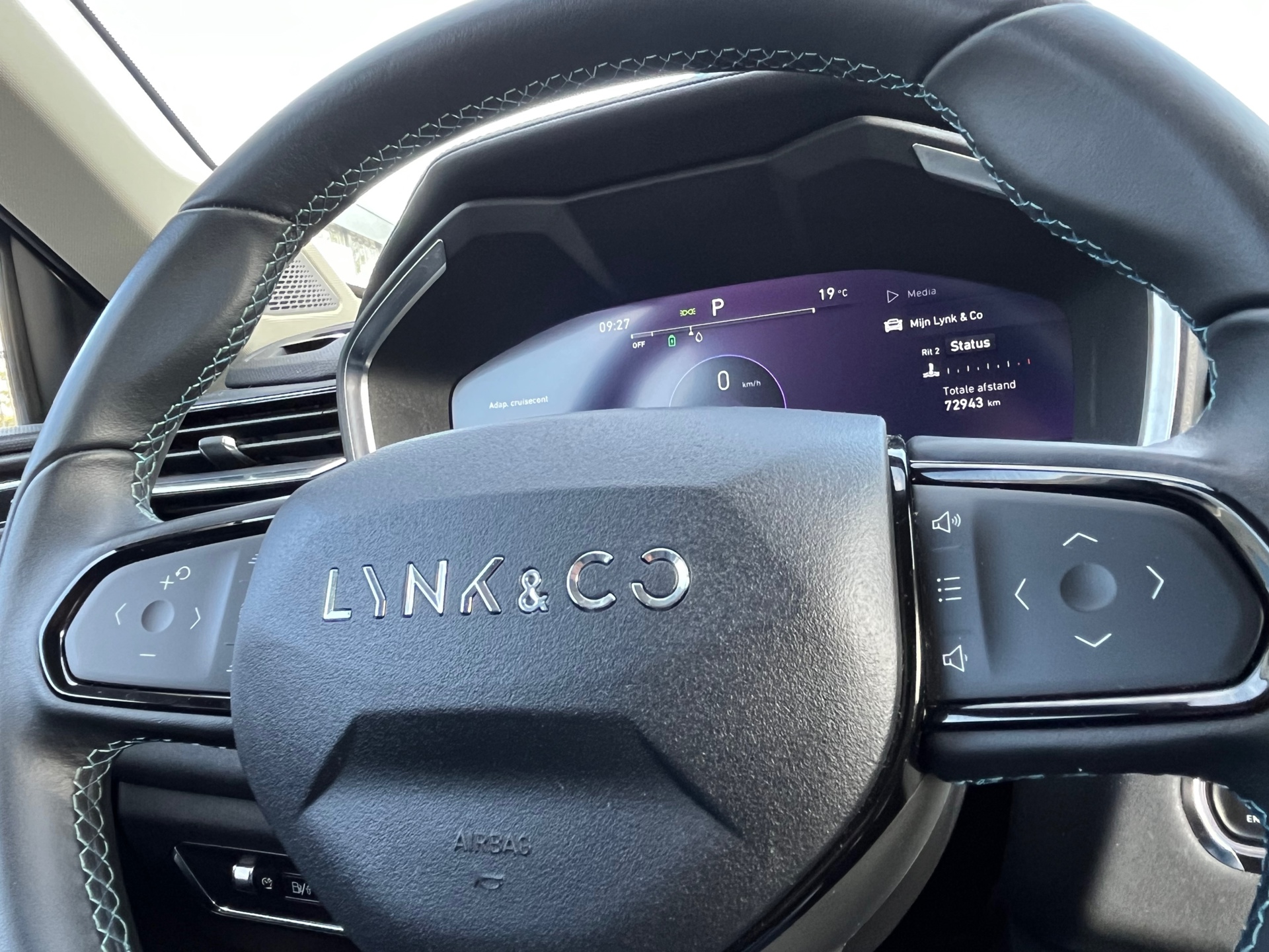 Foto van Lynk&co LYNK & Co 01