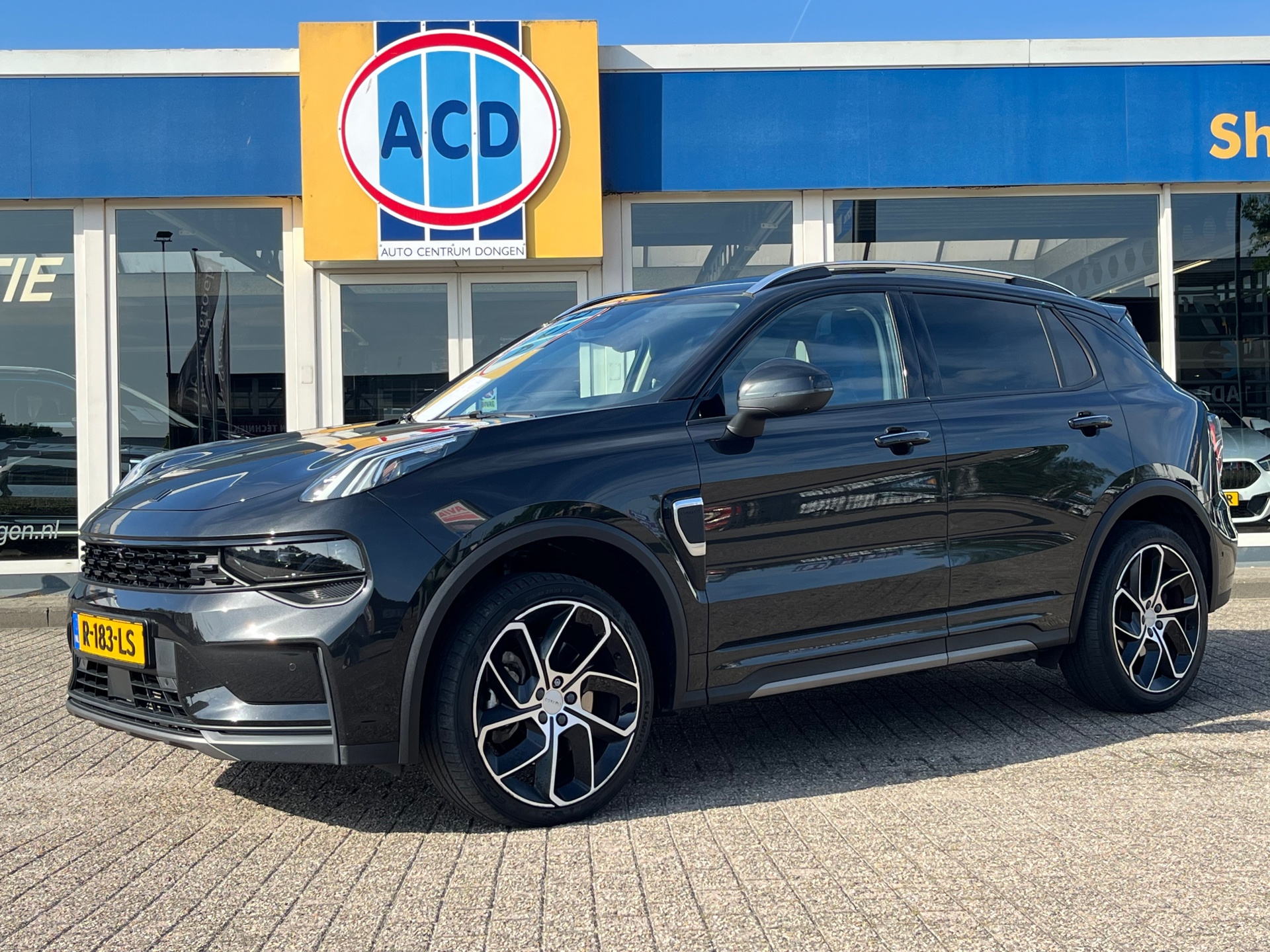 Foto van Lynk&co LYNK & Co 01