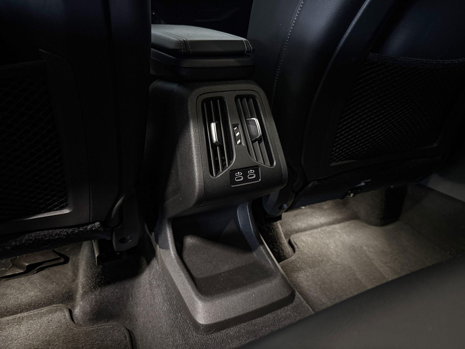 Foto van BMW 223i Active Tourer