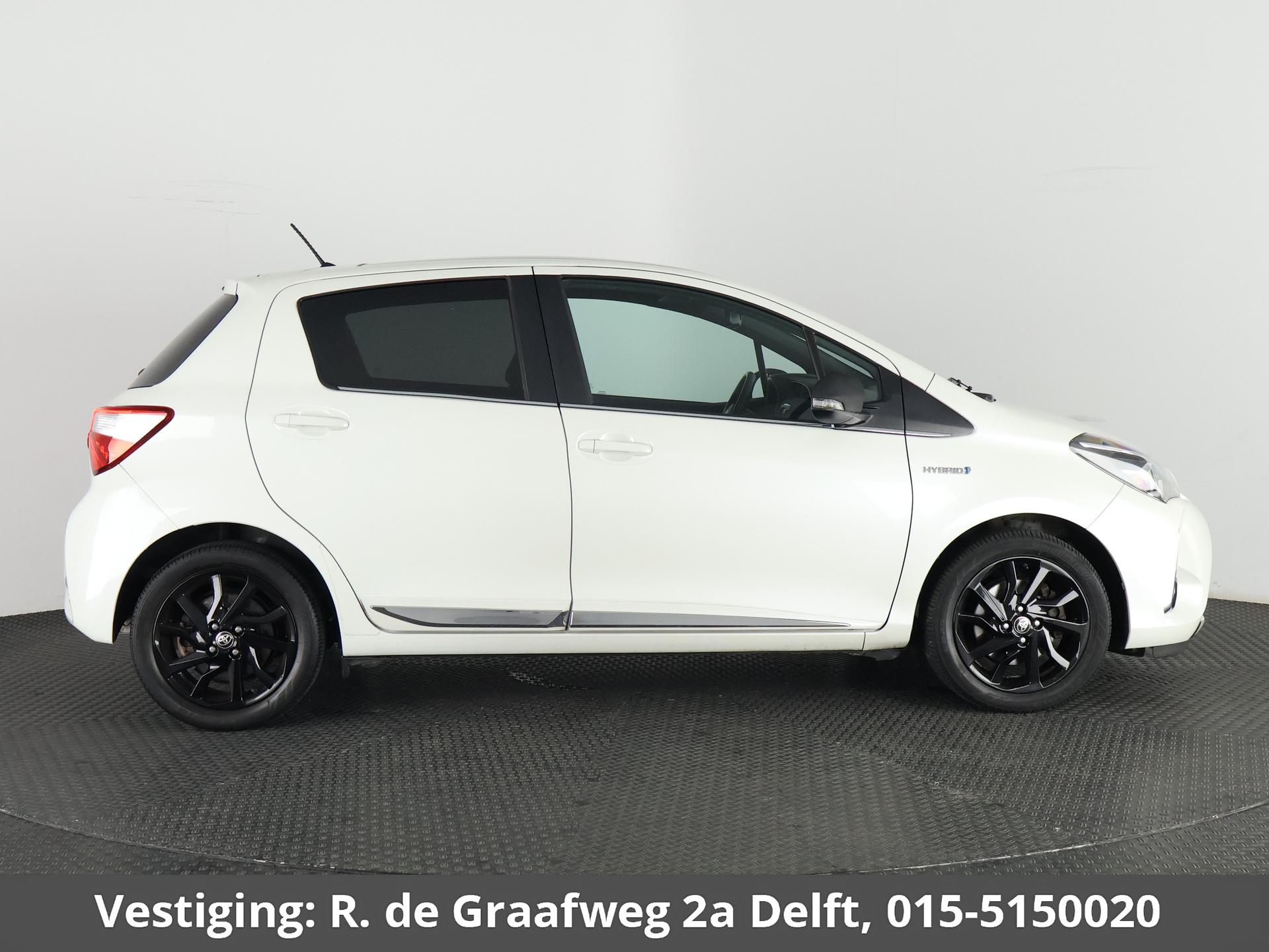 Foto van Toyota Toyota Yaris Hybrid