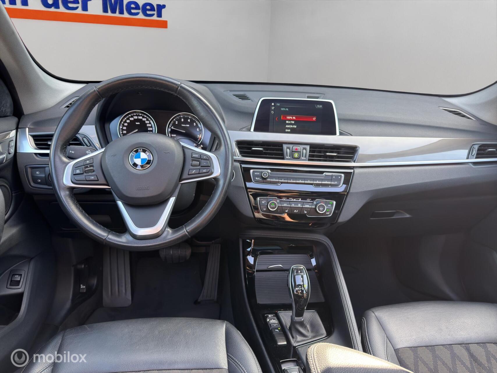 Foto van BMW X1 Sdrive18i