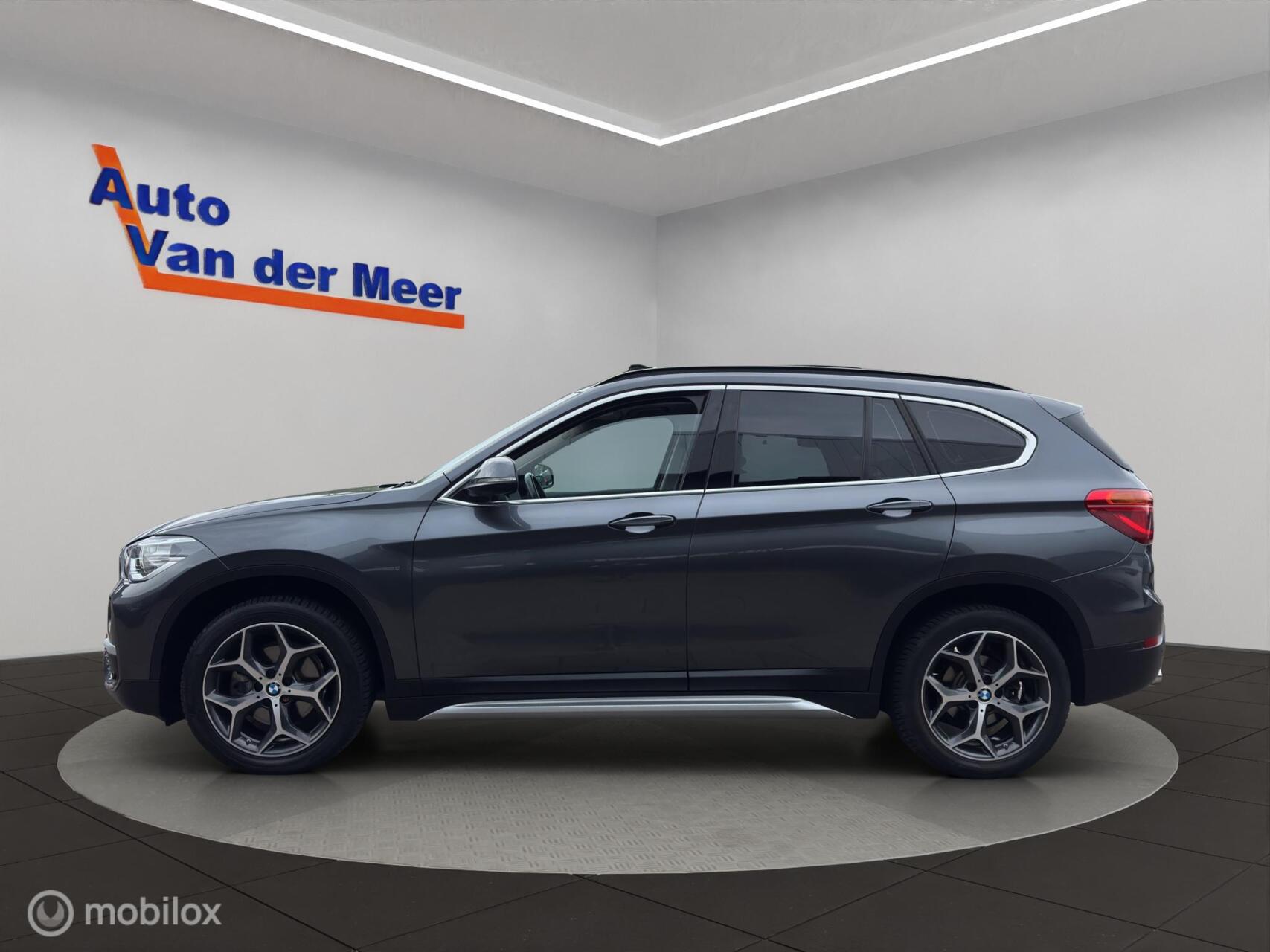 Foto van BMW X1 Sdrive18i