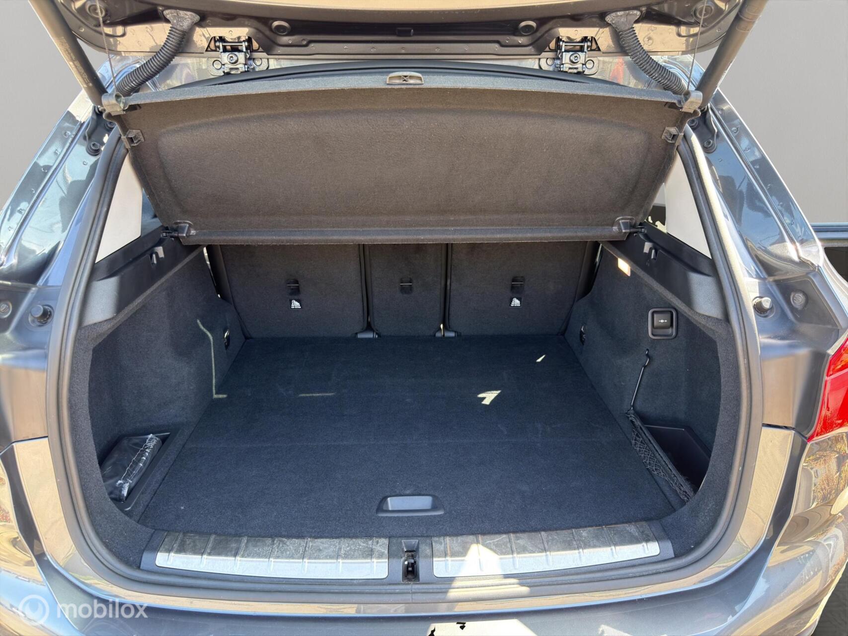 Foto van BMW X1 Sdrive18i